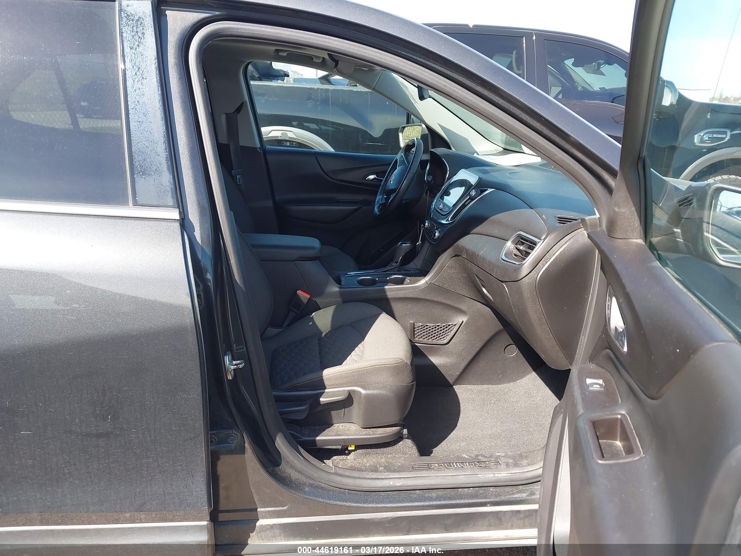 CHEVROLET EQUINOX image 5