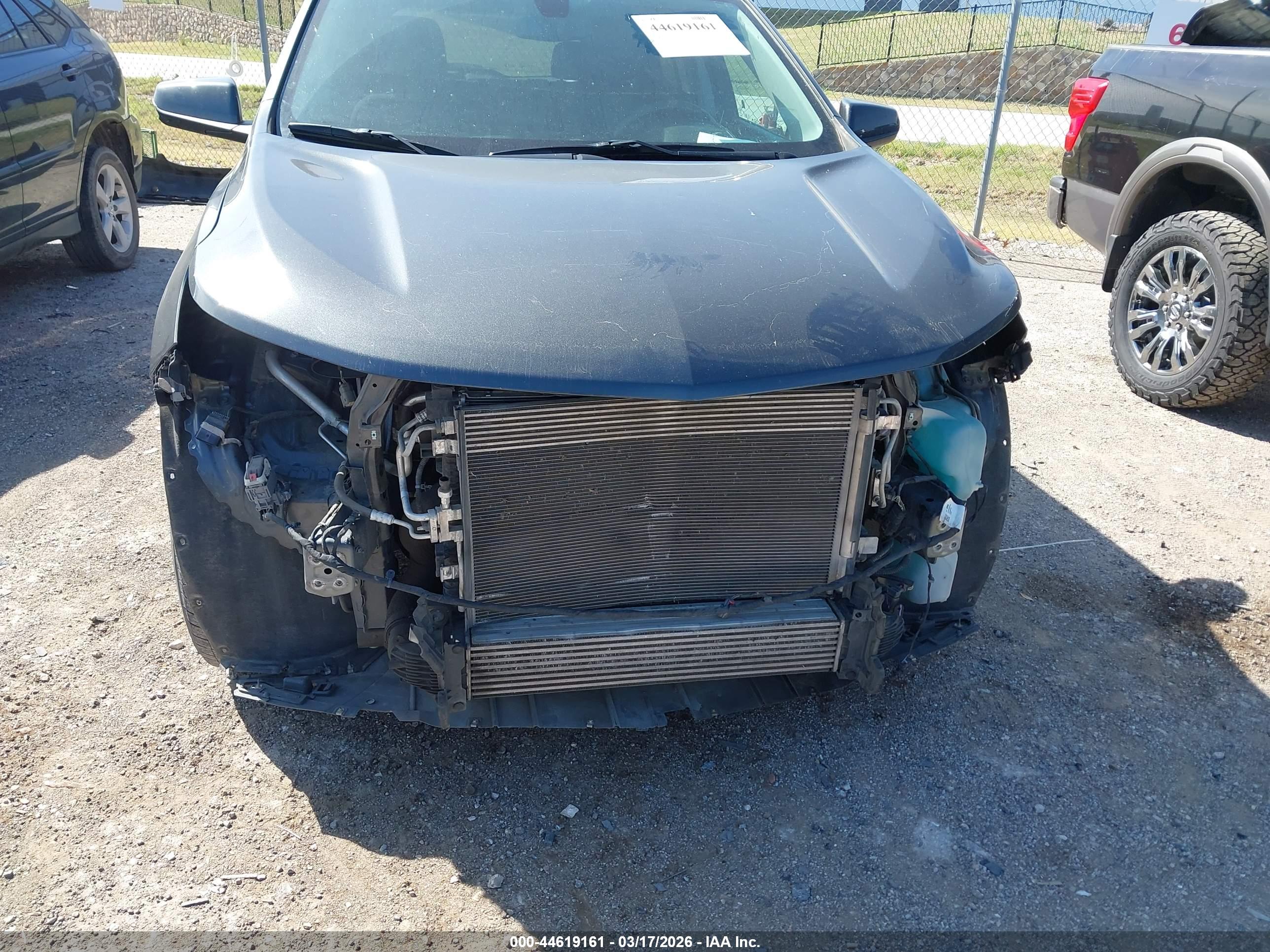 CHEVROLET EQUINOX image 6