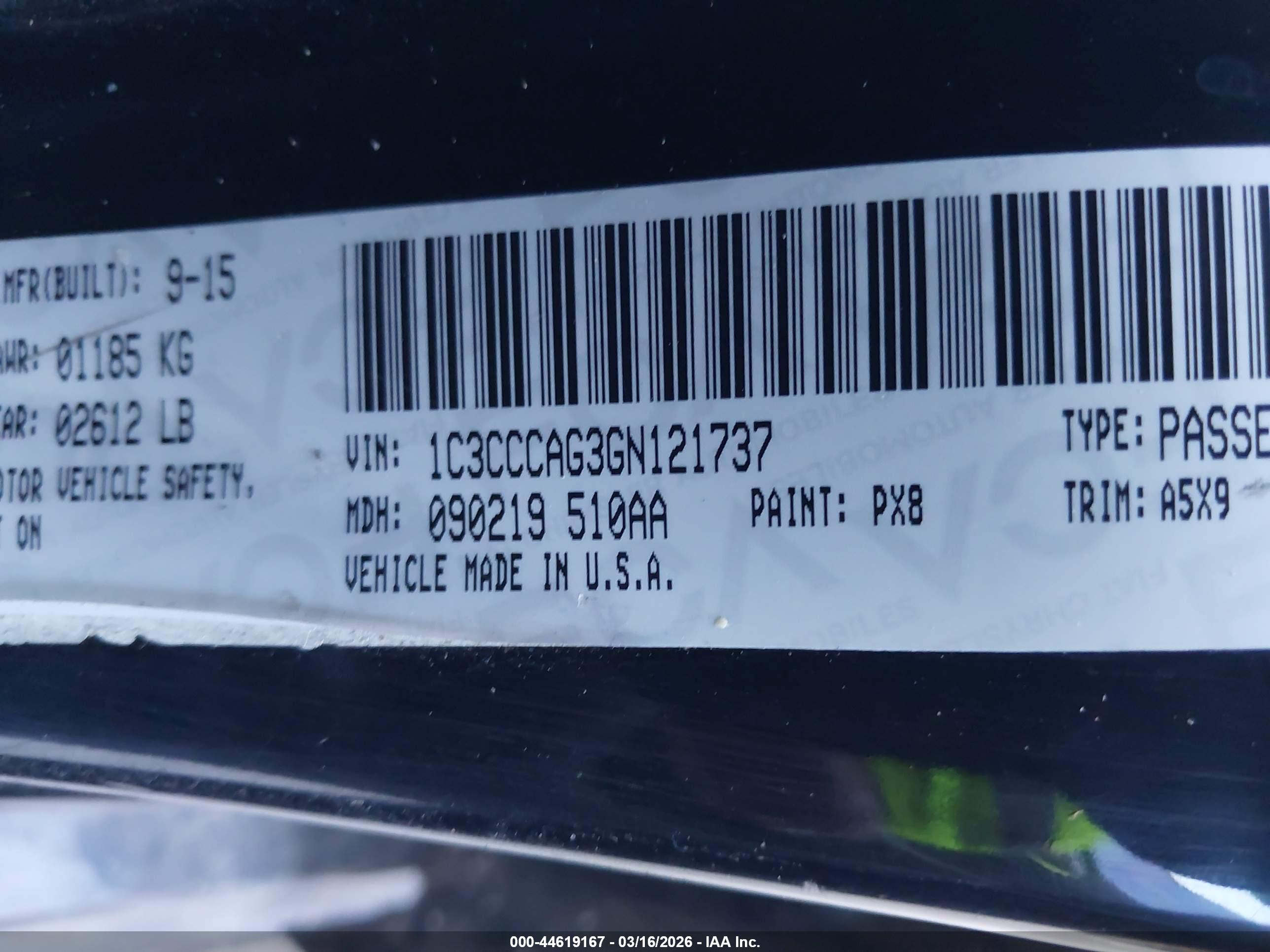 CHRYSLER 200 image 9