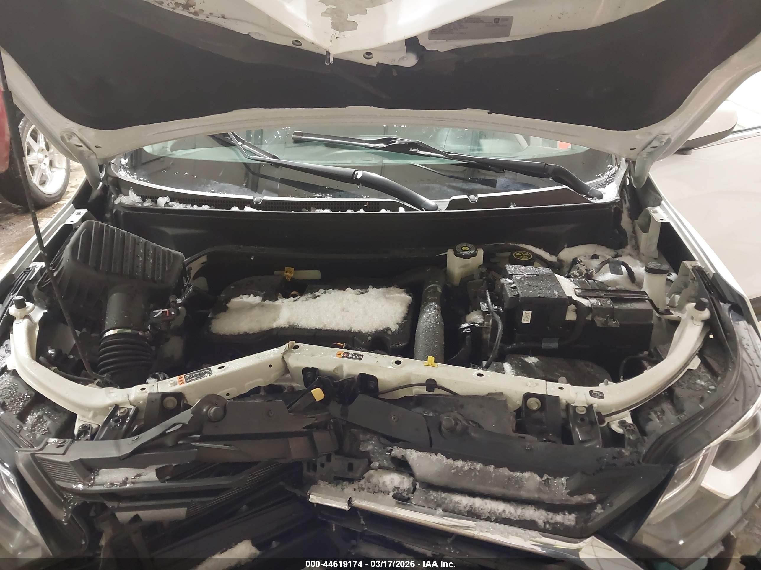 CHEVROLET EQUINOX image 10