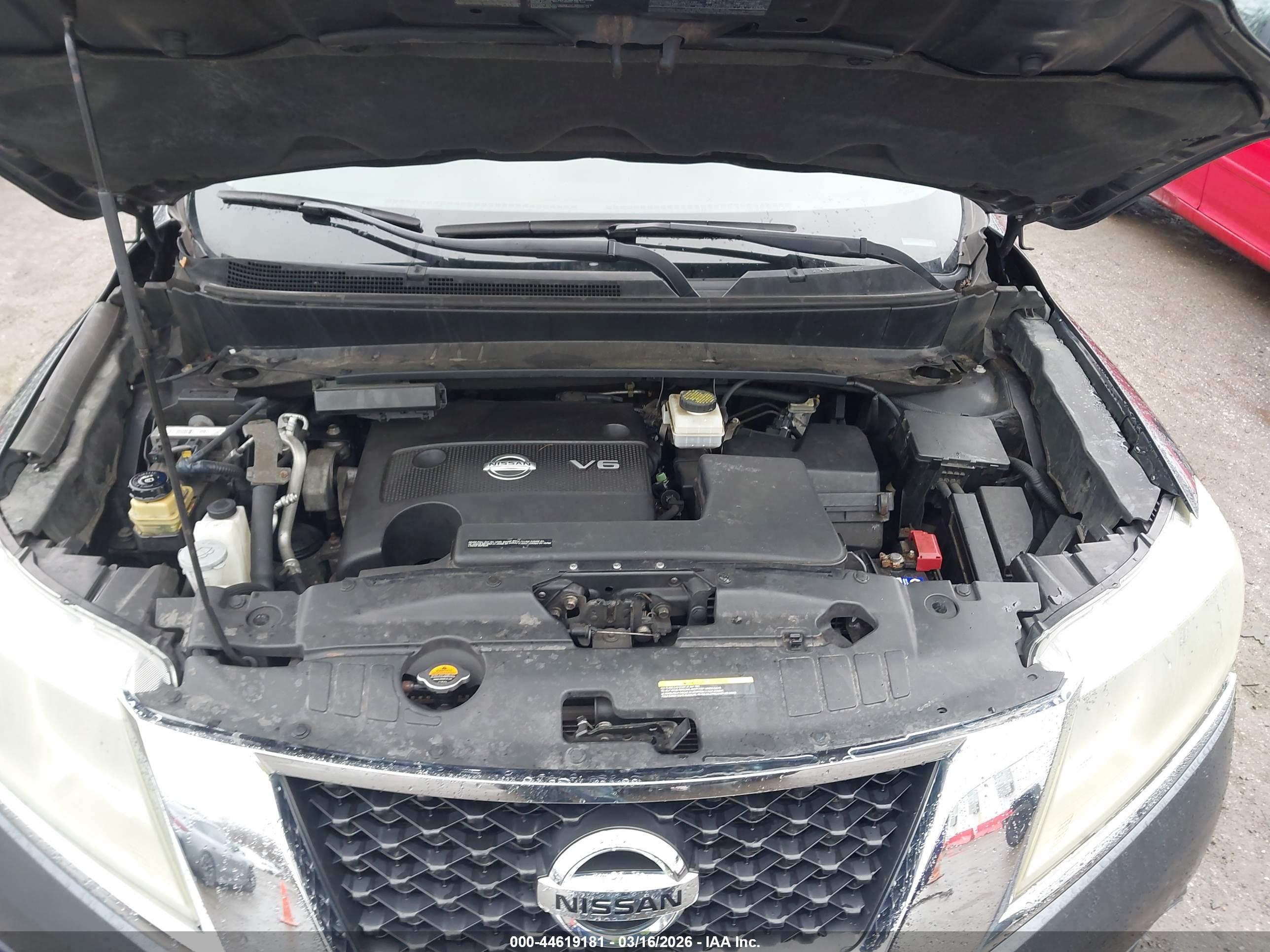 NISSAN PATHFINDER image 10