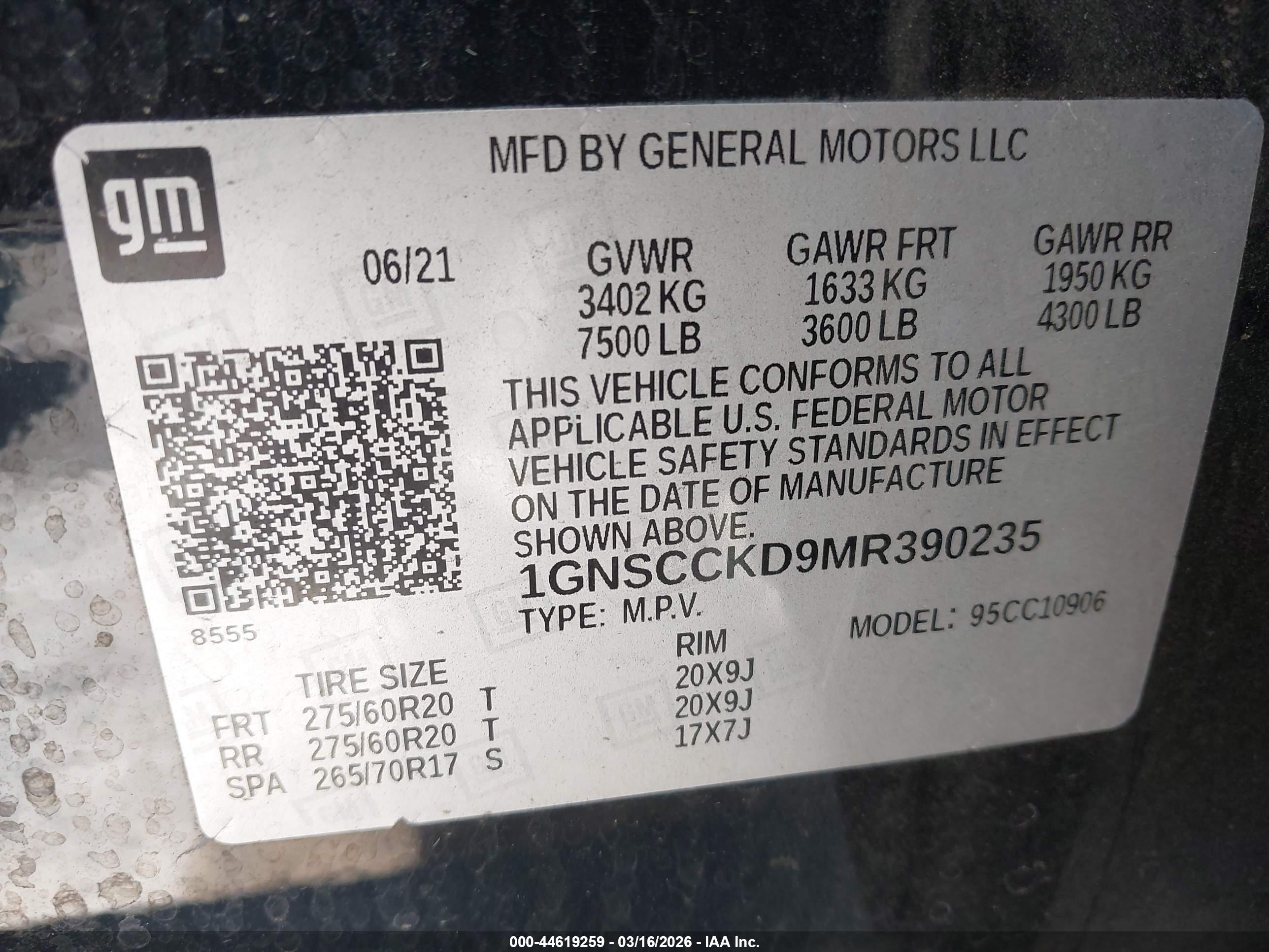 CHEVROLET SUBURBAN image 9