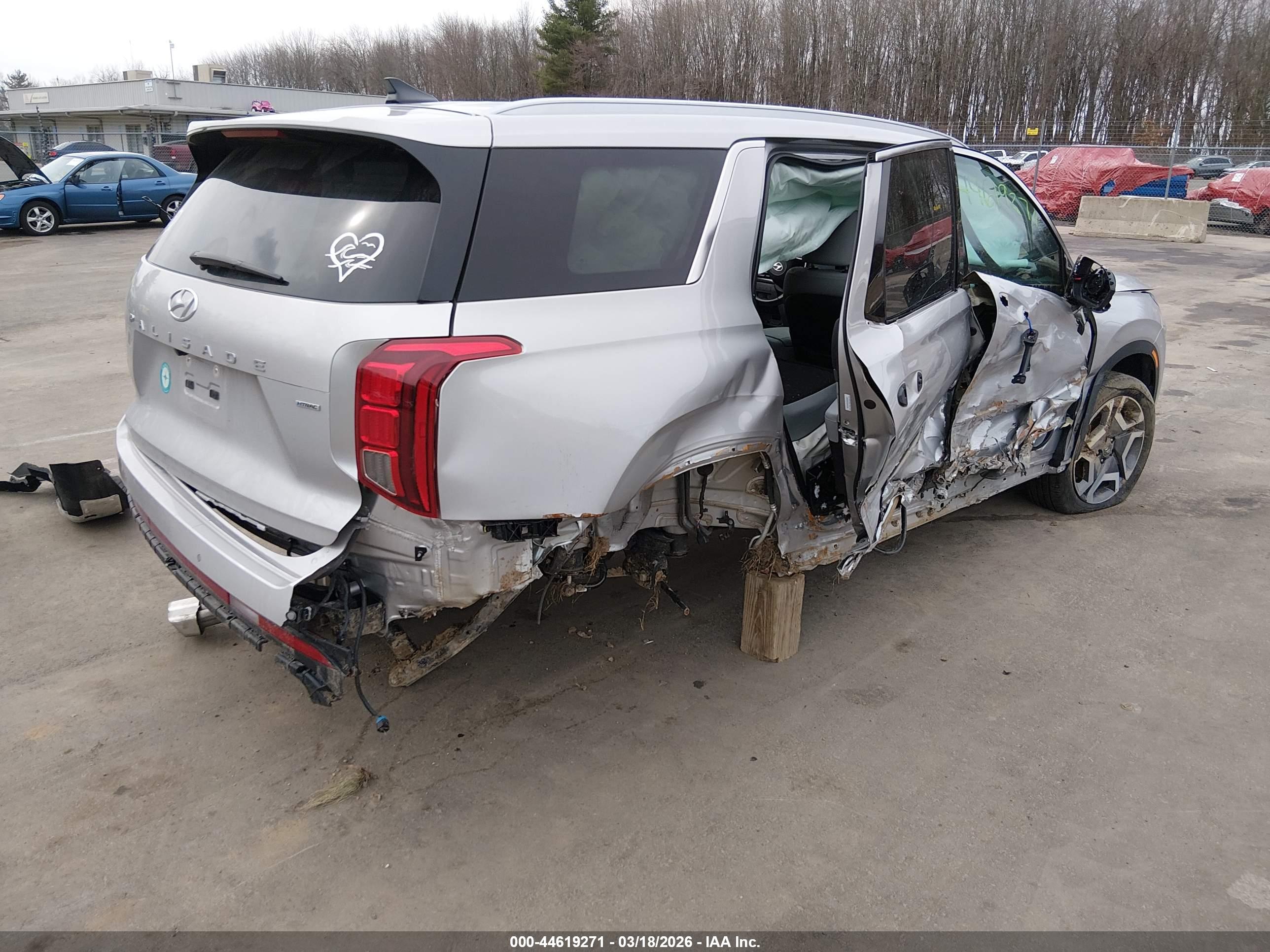 HYUNDAI PALISADE image 4