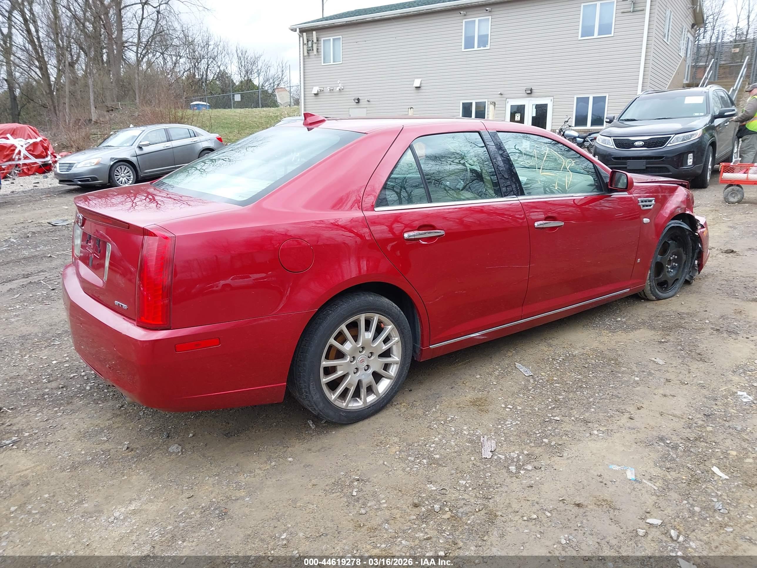 CADILLAC STS image 4