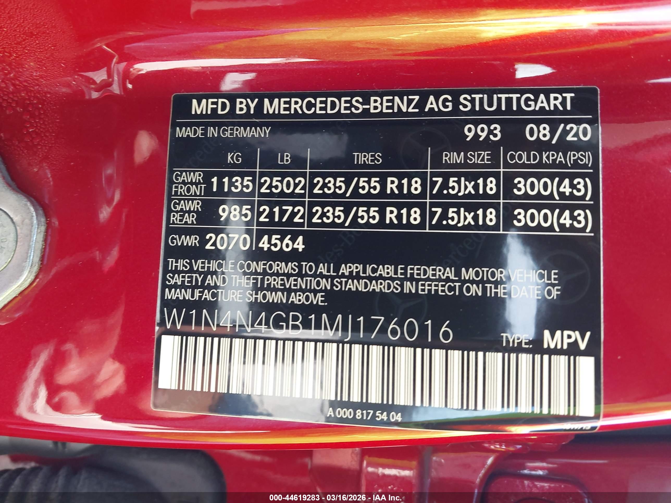 MERCEDES-BENZ GLA image 9