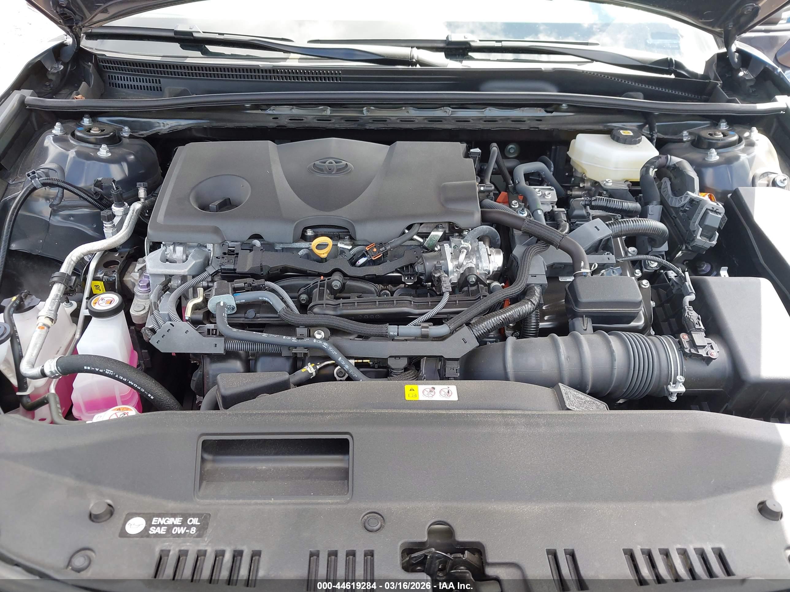 TOYOTA CAMRY image 10