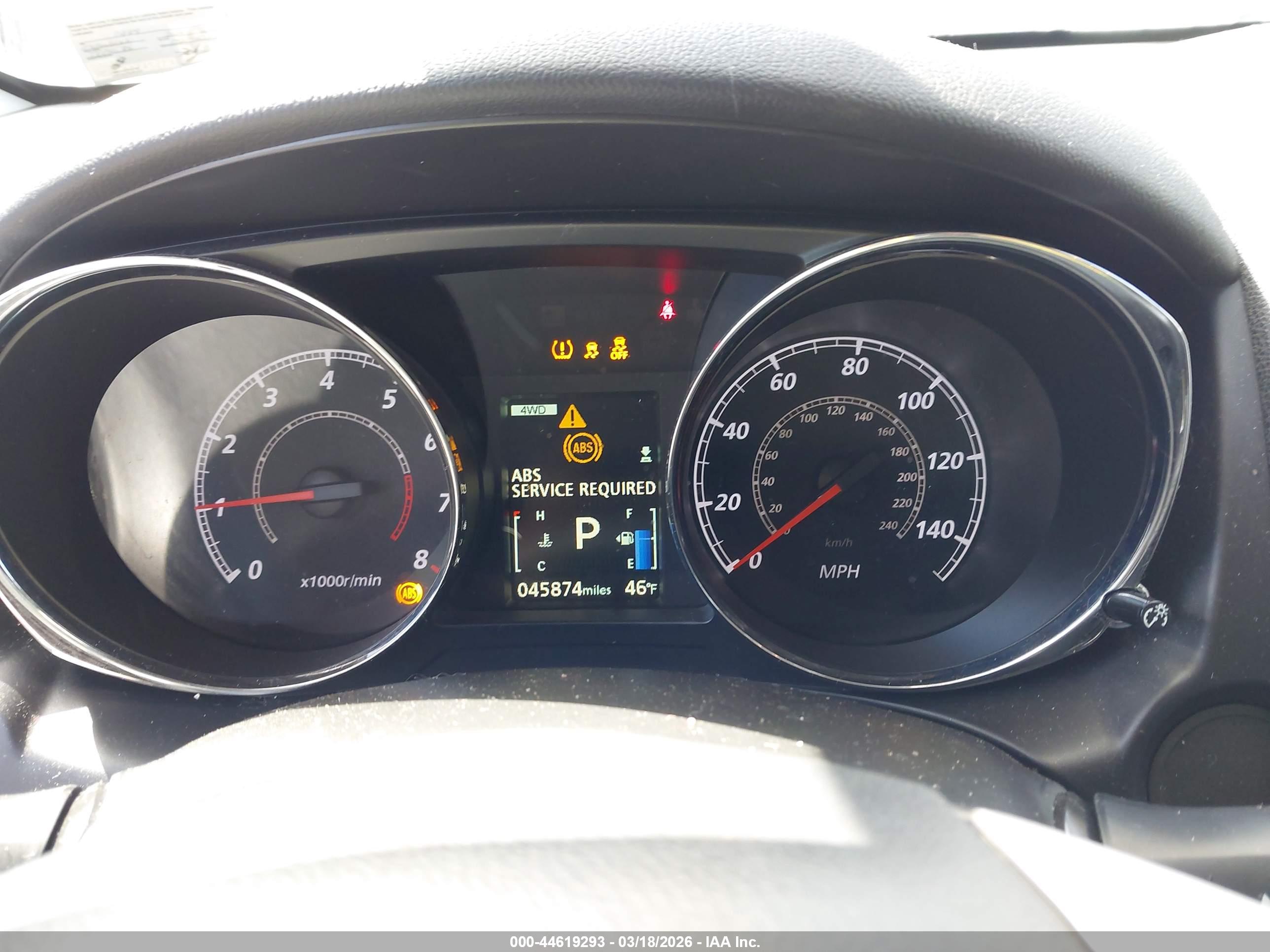 MITSUBISHI OUTLANDER image 7