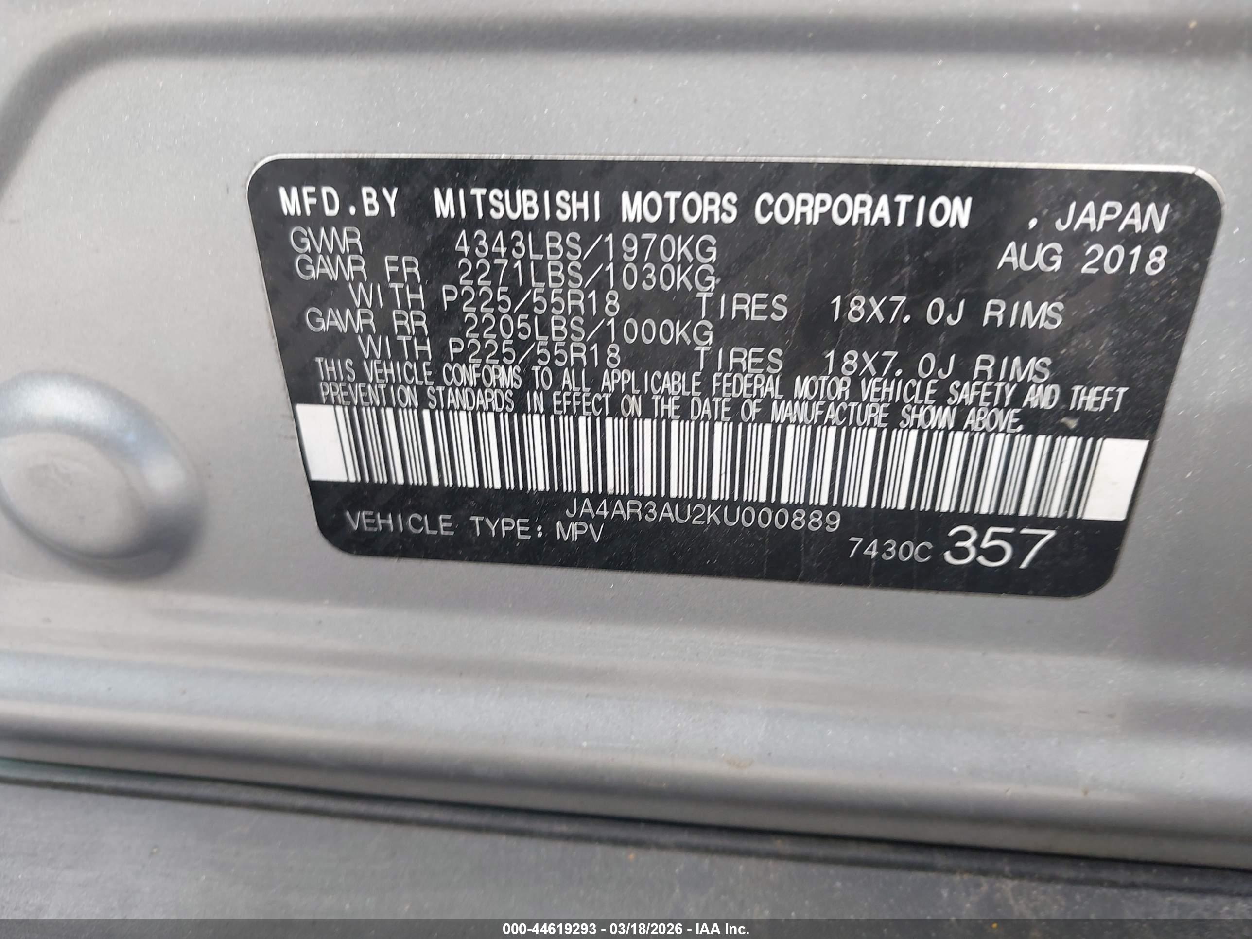 MITSUBISHI OUTLANDER image 9
