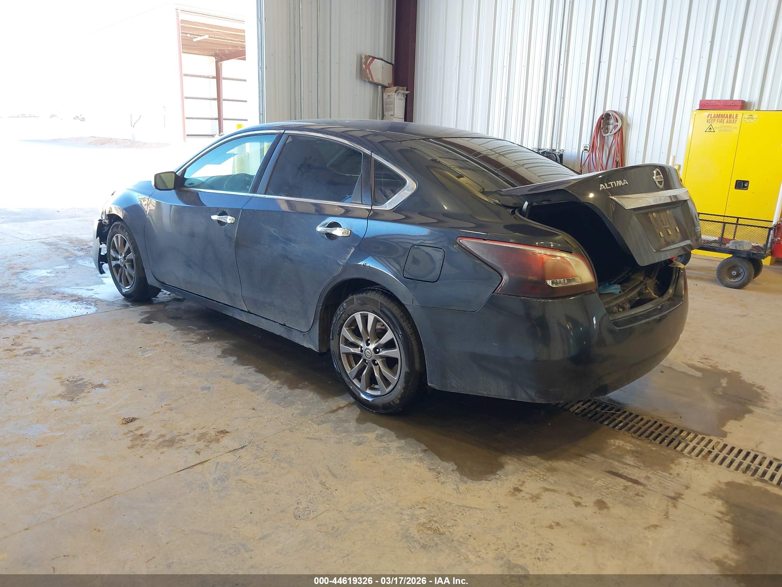NISSAN ALTIMA image 3