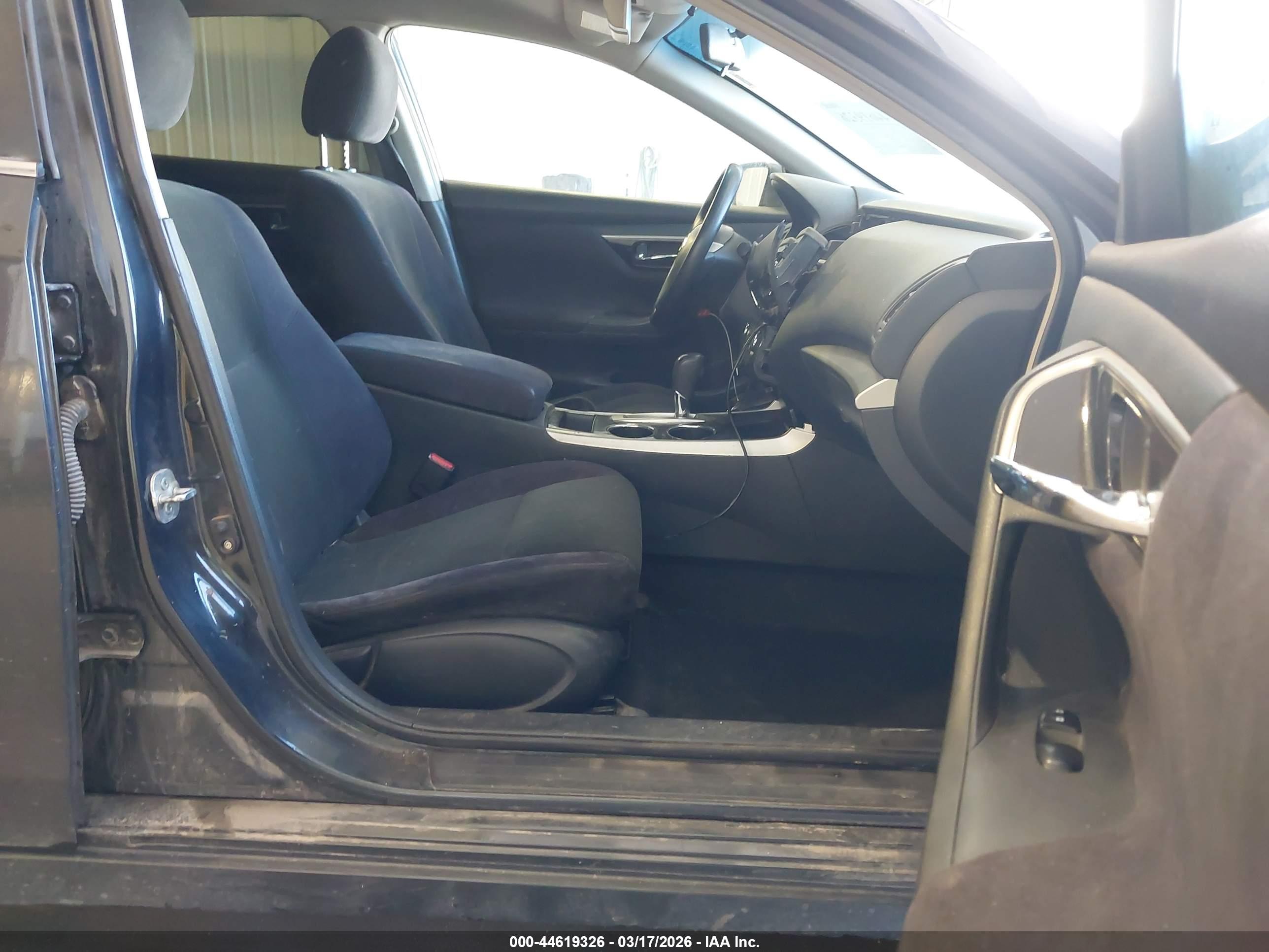 NISSAN ALTIMA image 5
