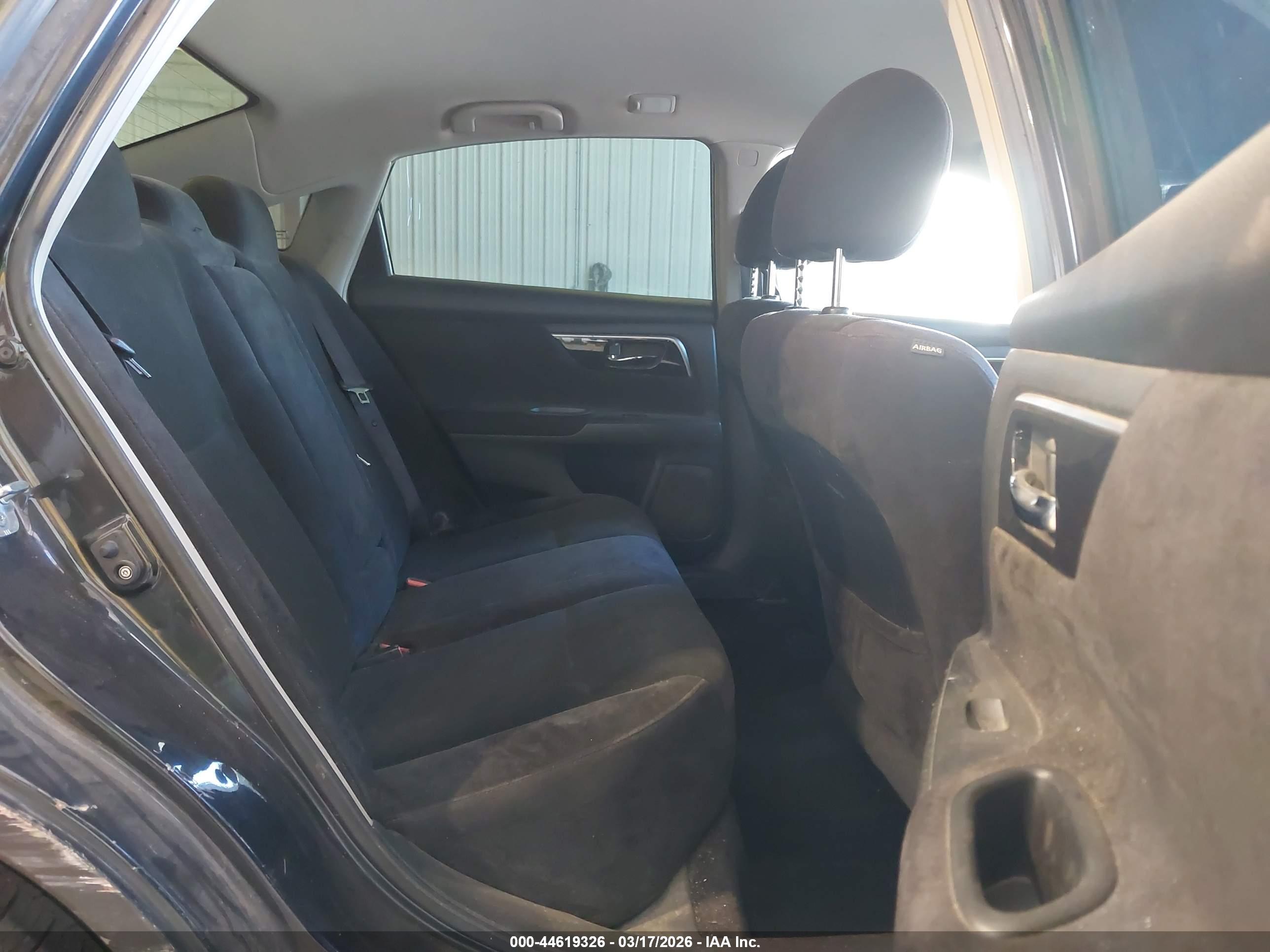 NISSAN ALTIMA image 8