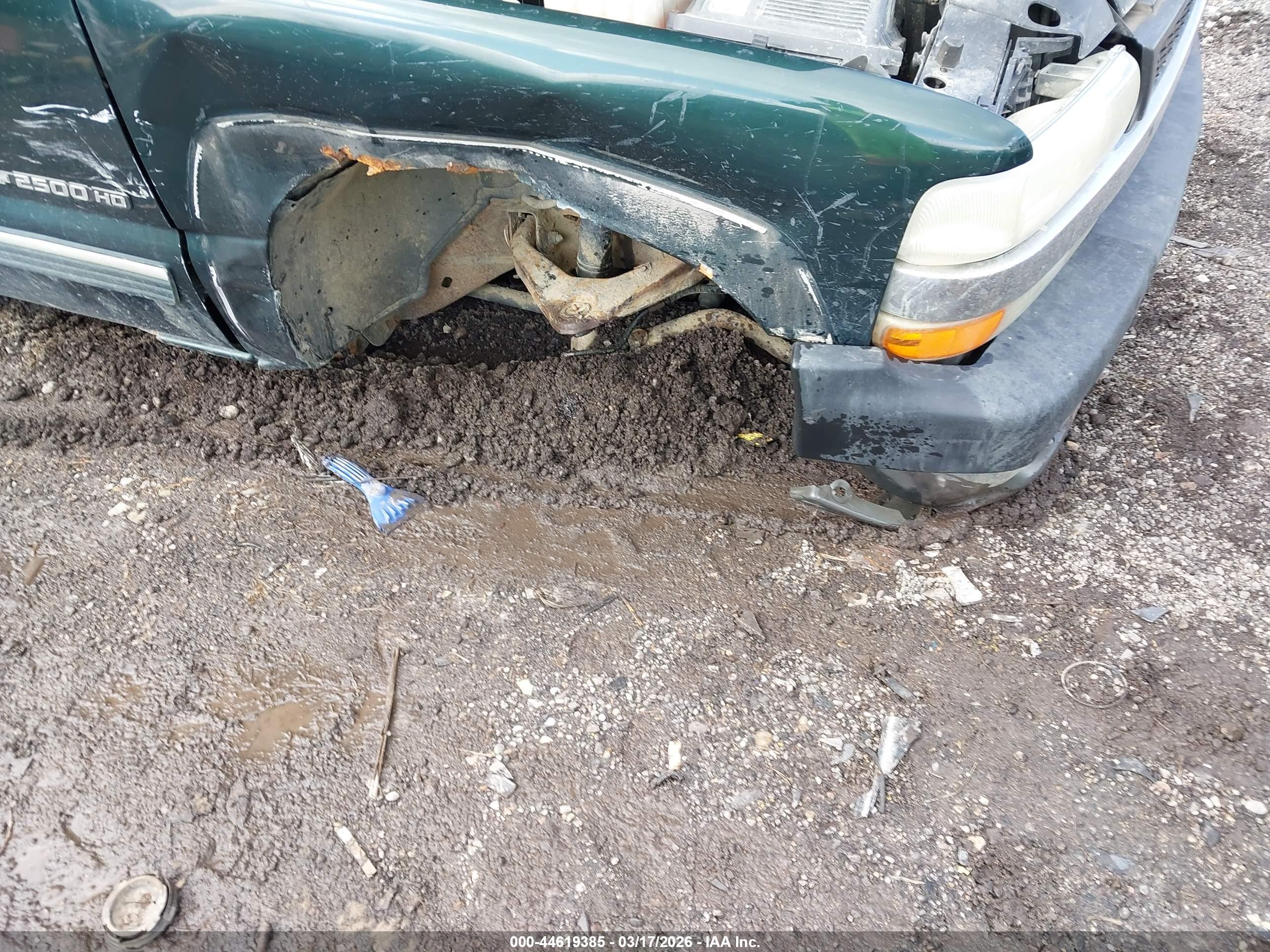 CHEVROLET SILVERADO image 6