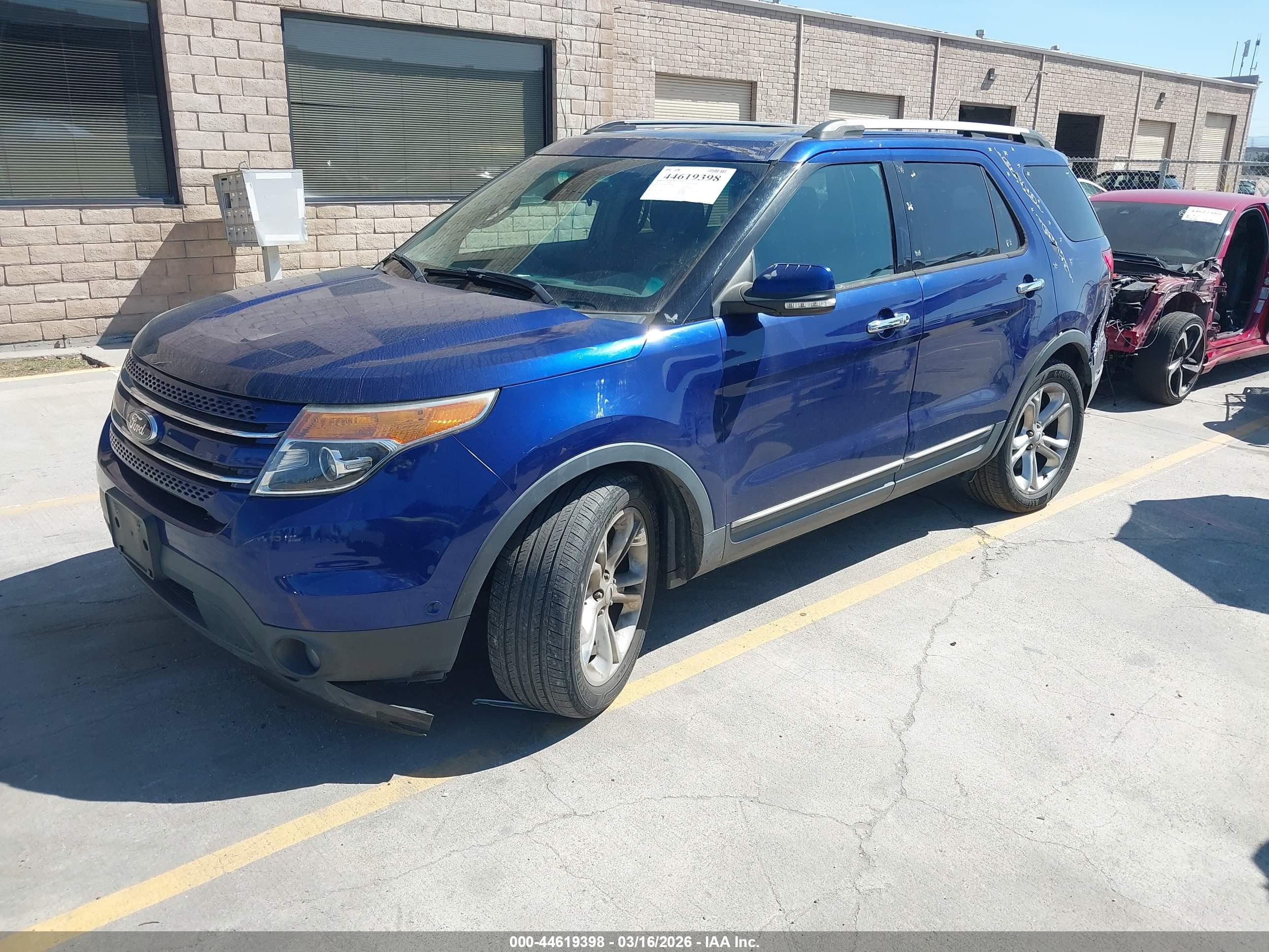 FORD EXPLORER image 2