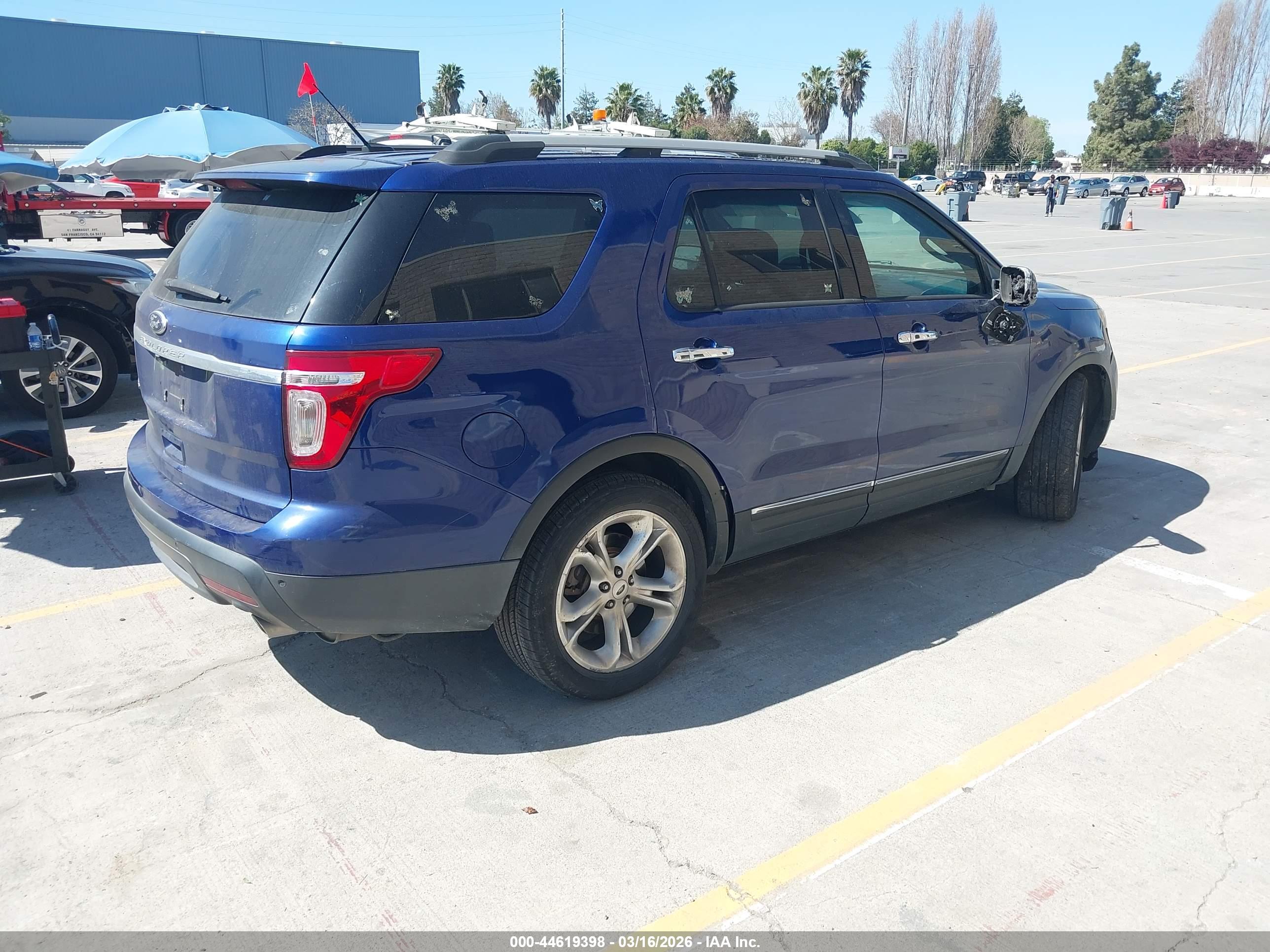 FORD EXPLORER image 4