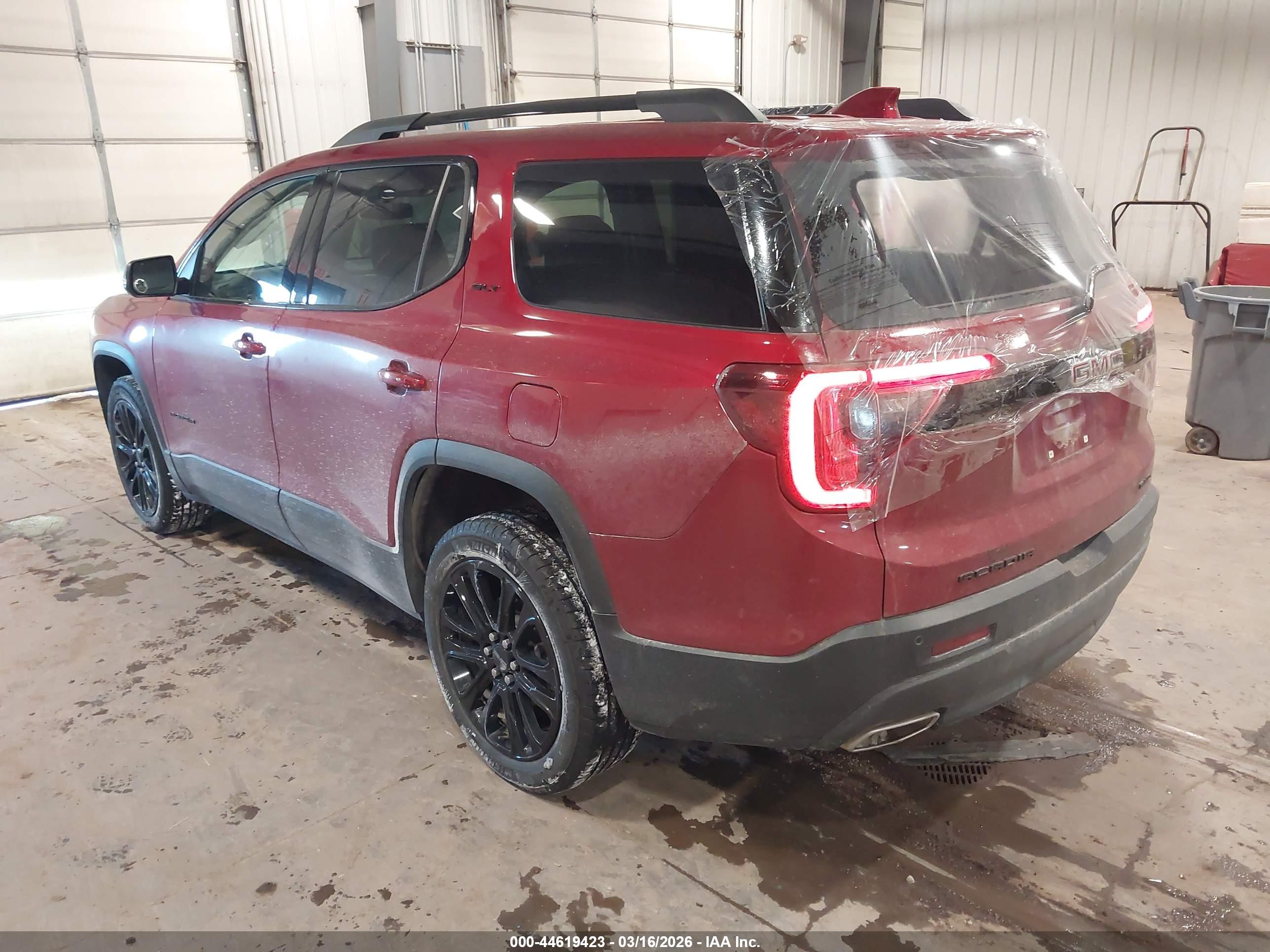 GMC ACADIA image 3