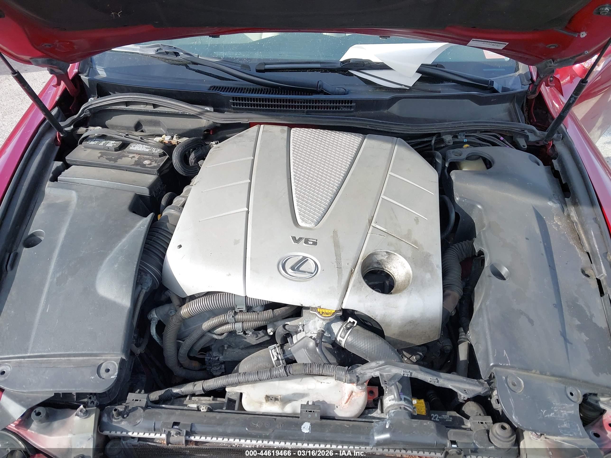 LEXUS IS image 10