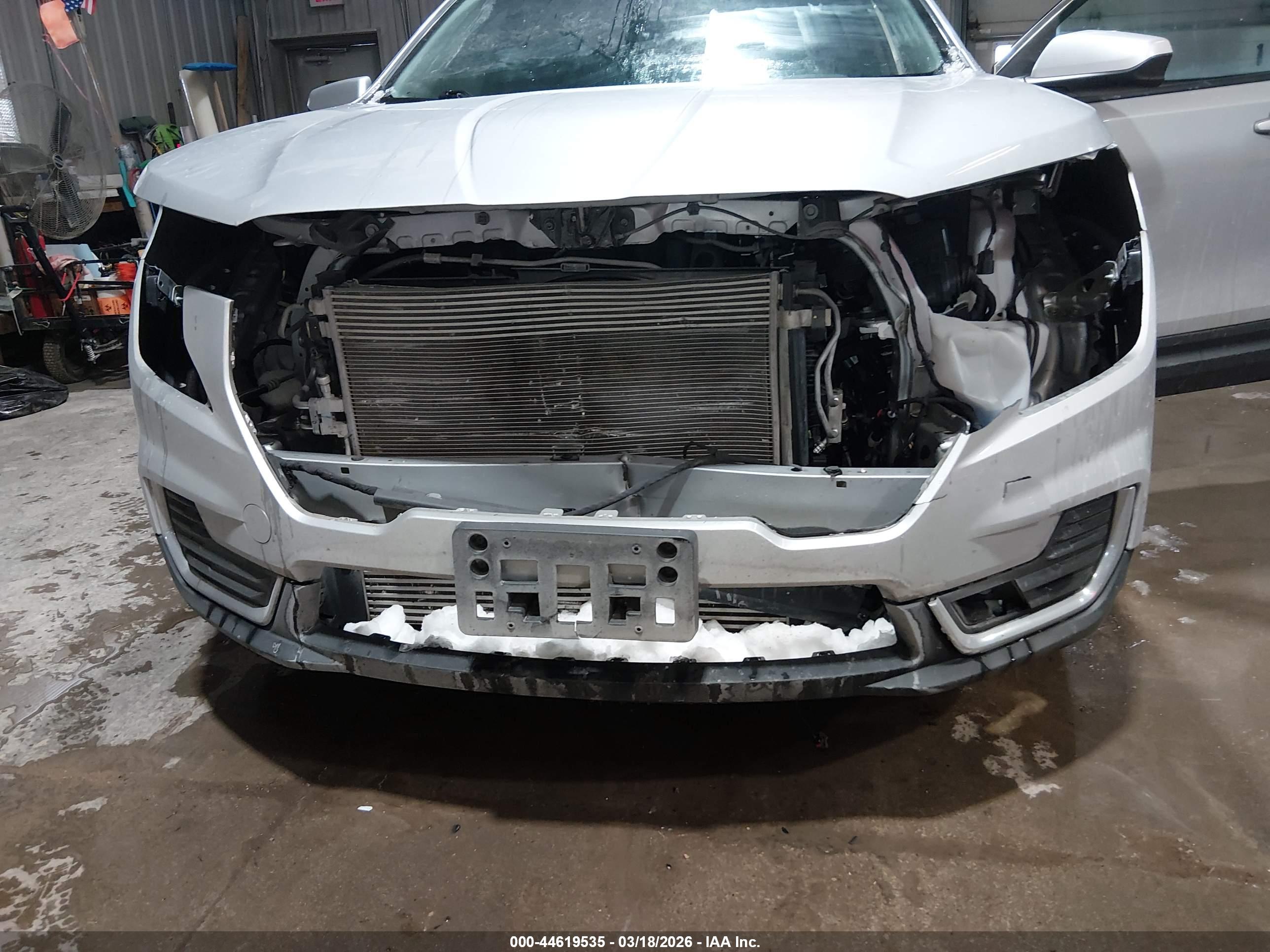 GMC TERRAIN image 6