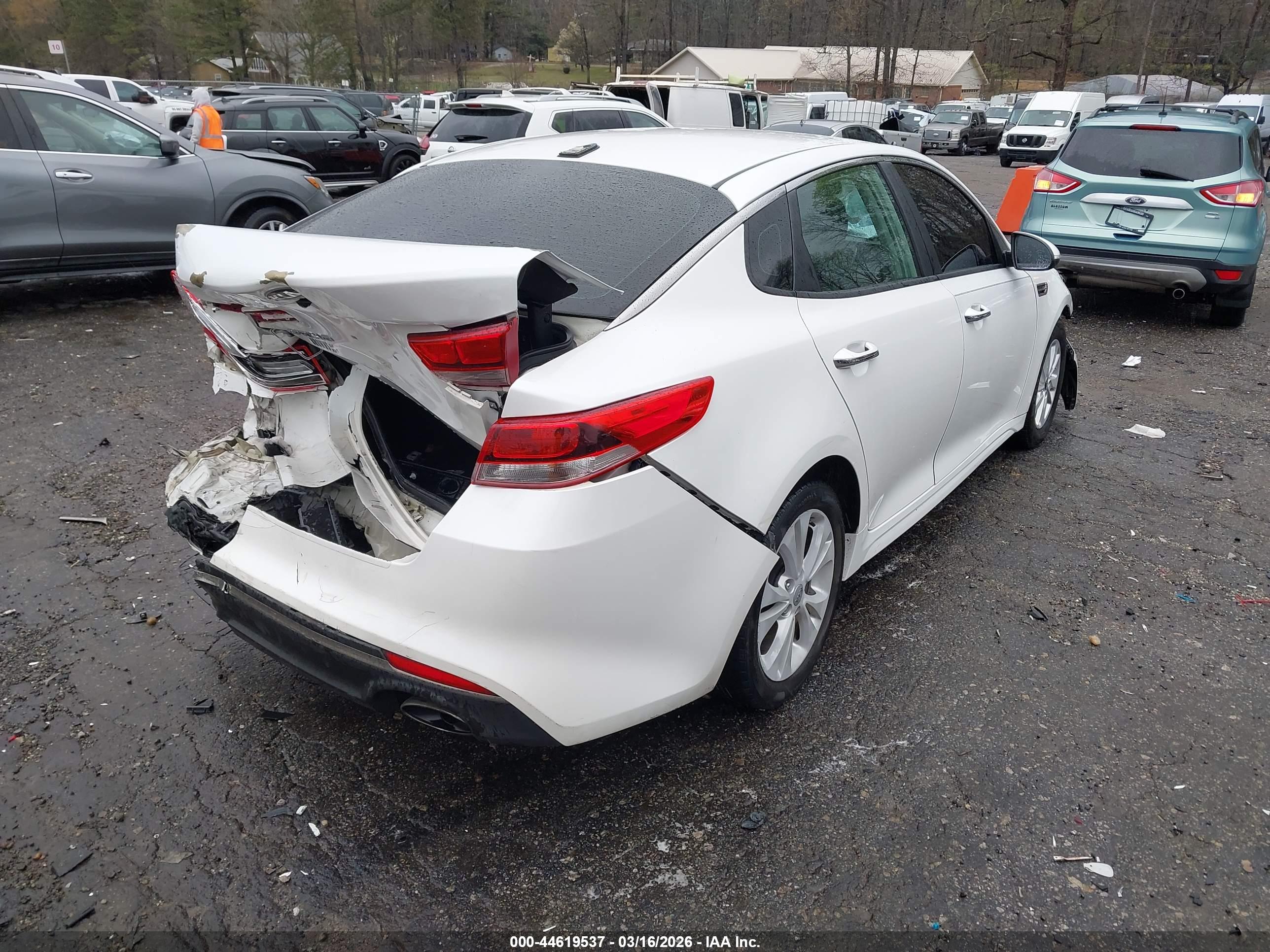 KIA OPTIMA image 4