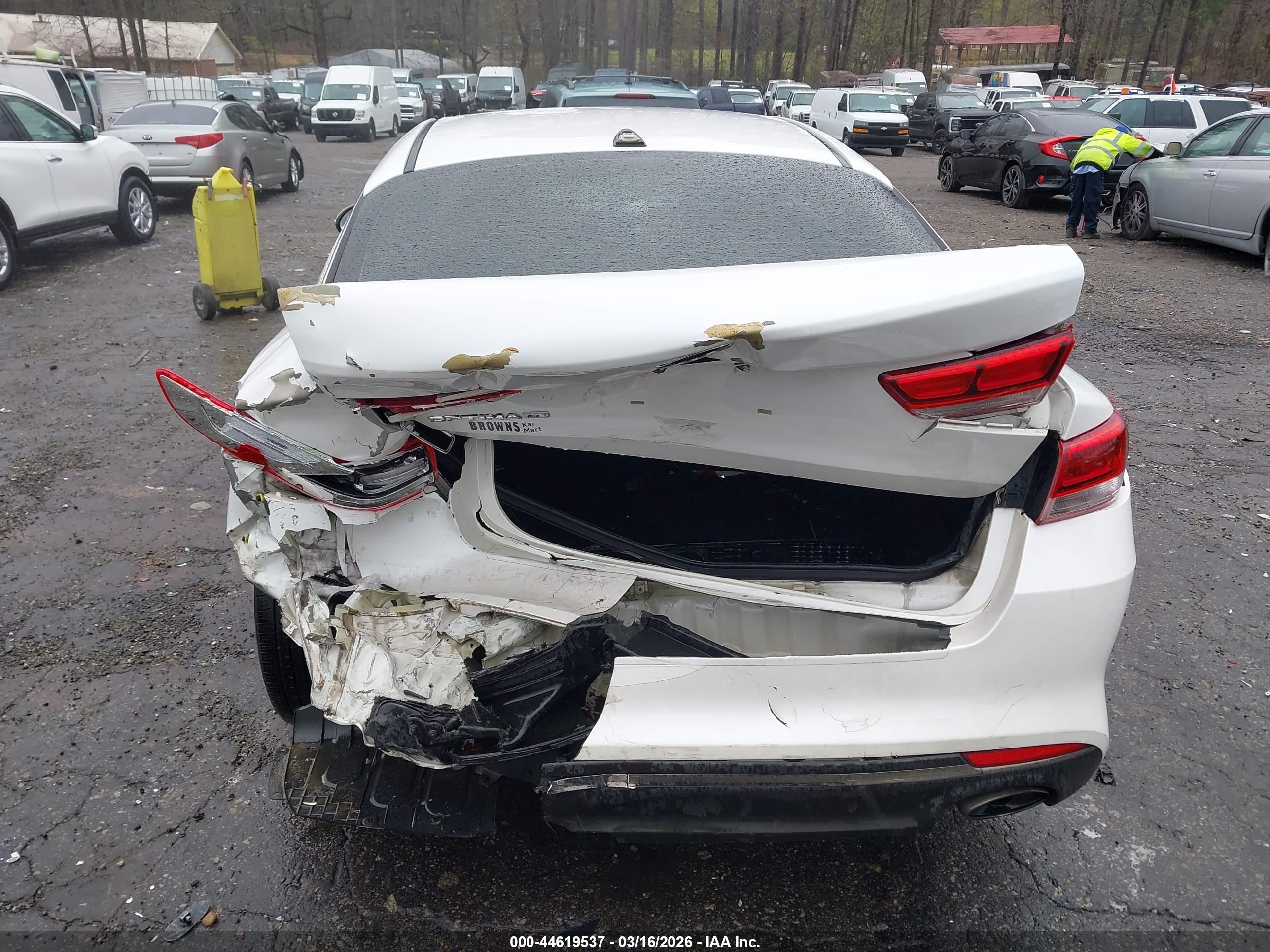 KIA OPTIMA image 6