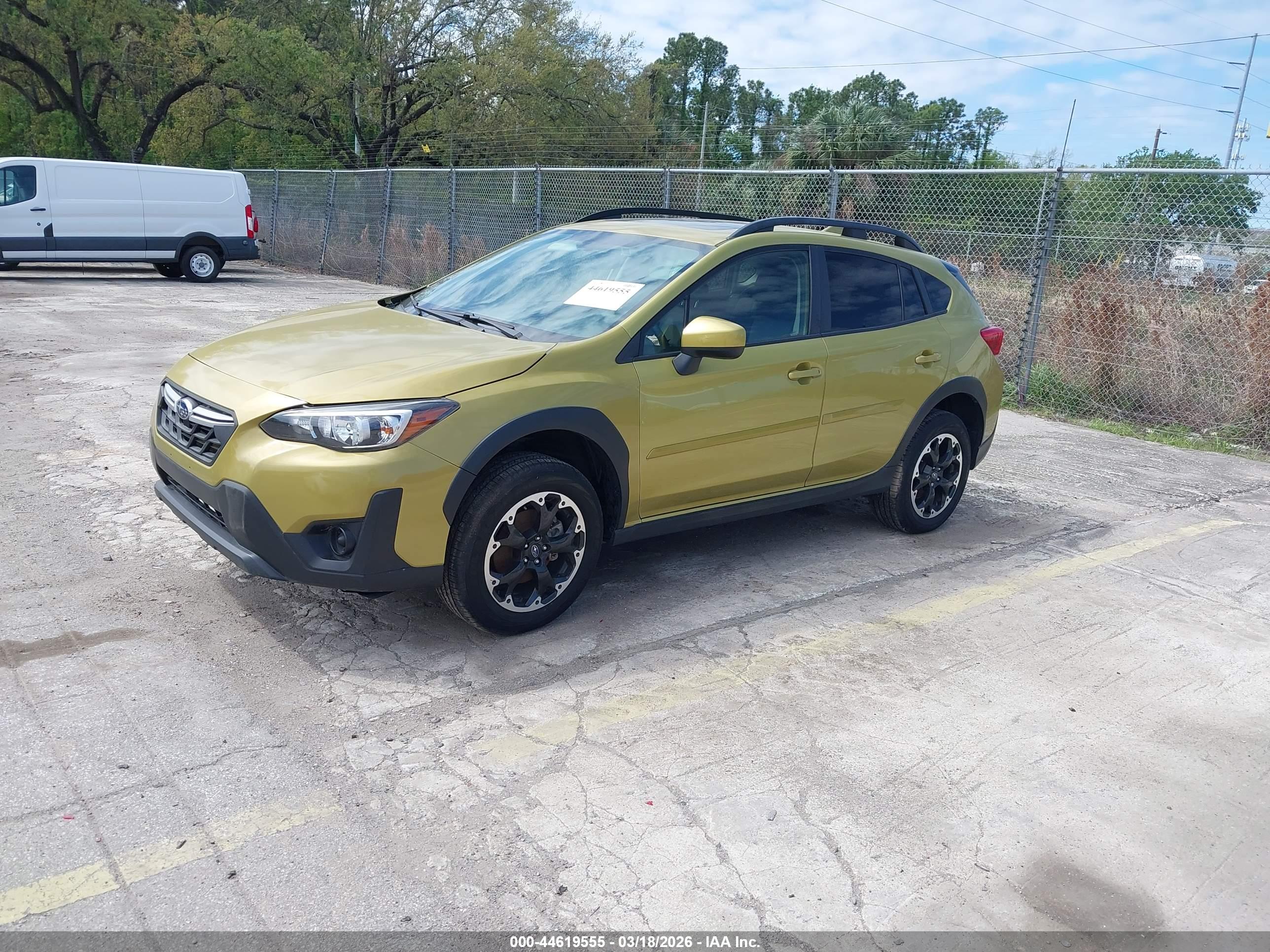 SUBARU CROSSTREK image 2