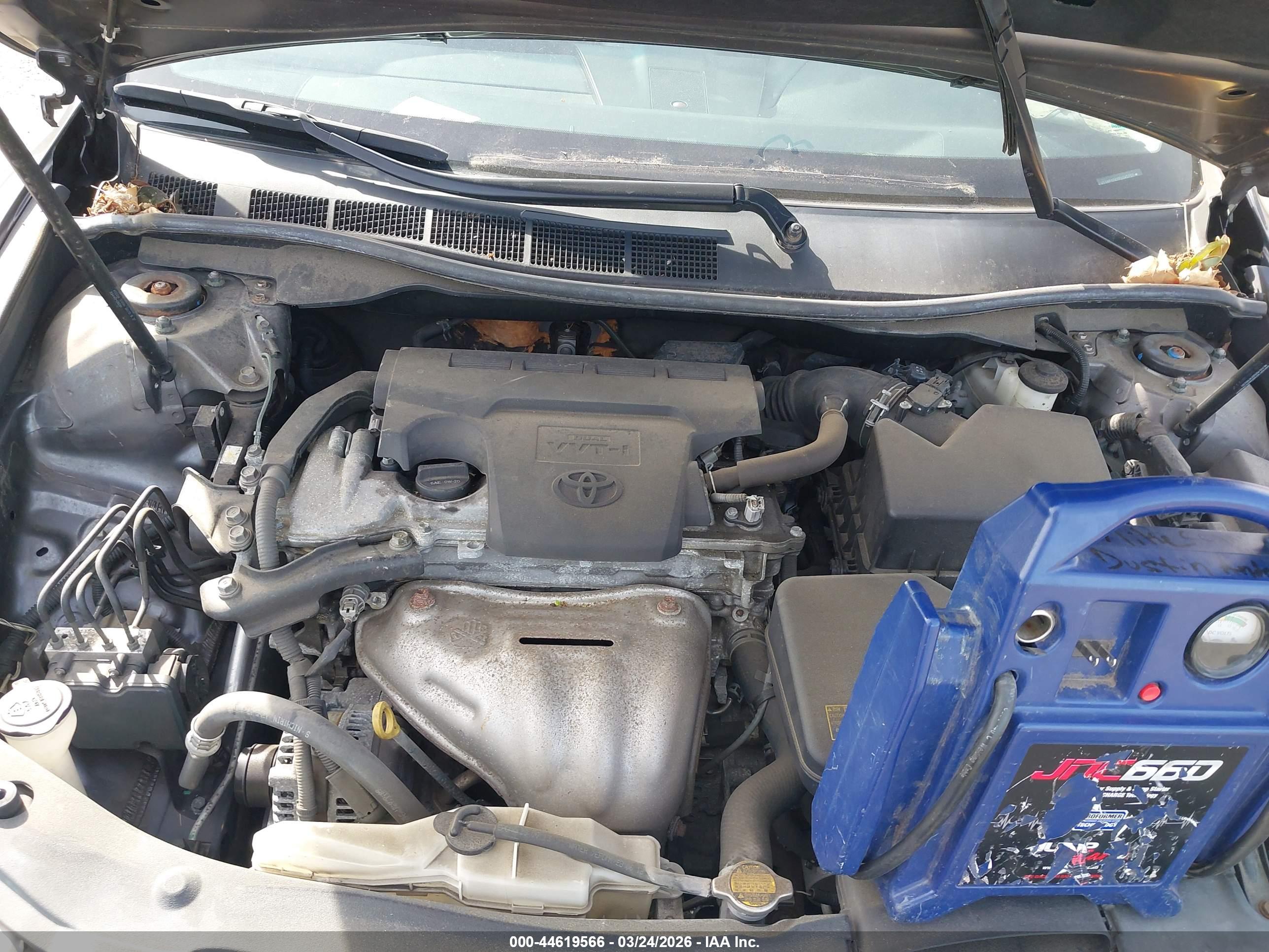 TOYOTA CAMRY image 10