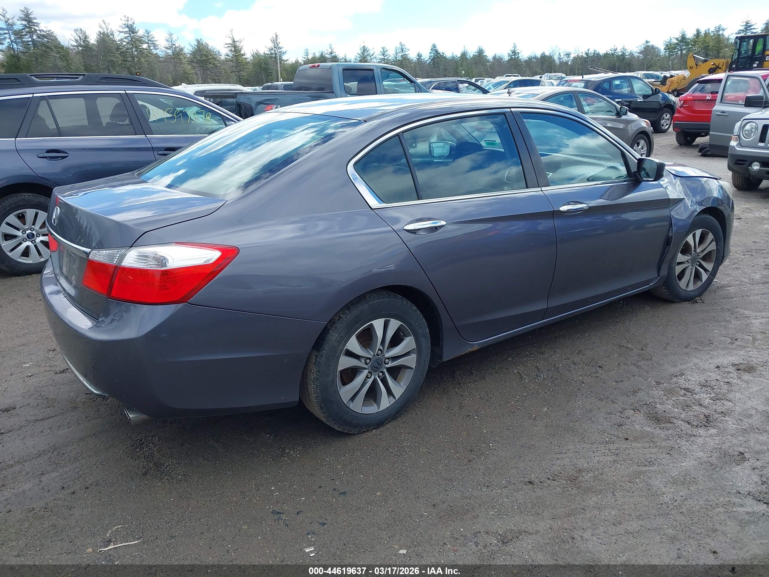 HONDA ACCORD image 4
