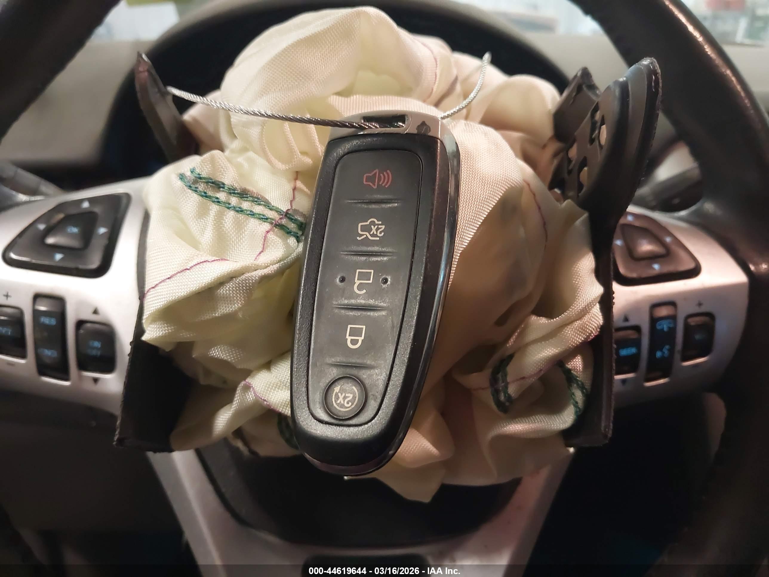 FORD EDGE image 11