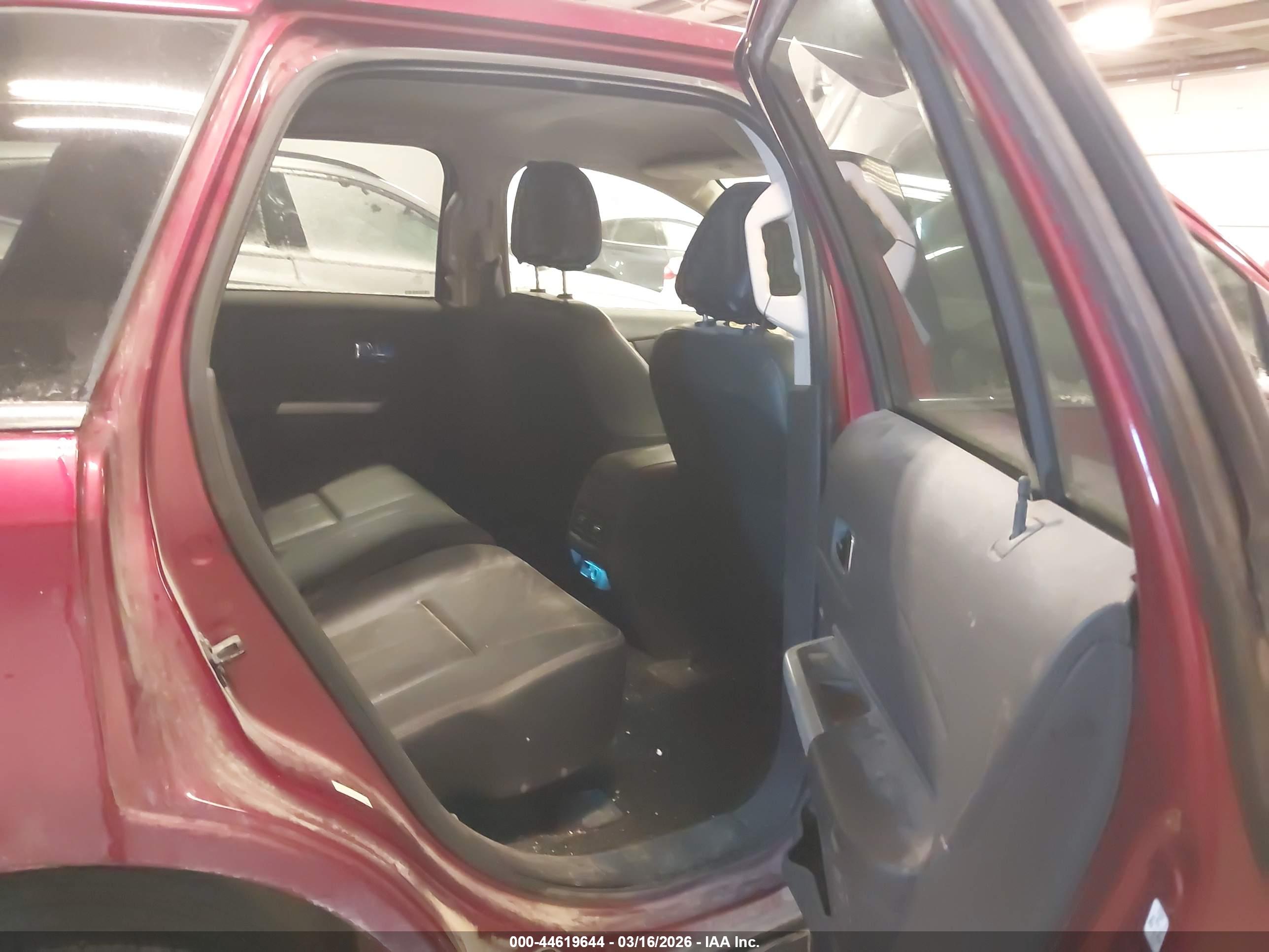 FORD EDGE image 8