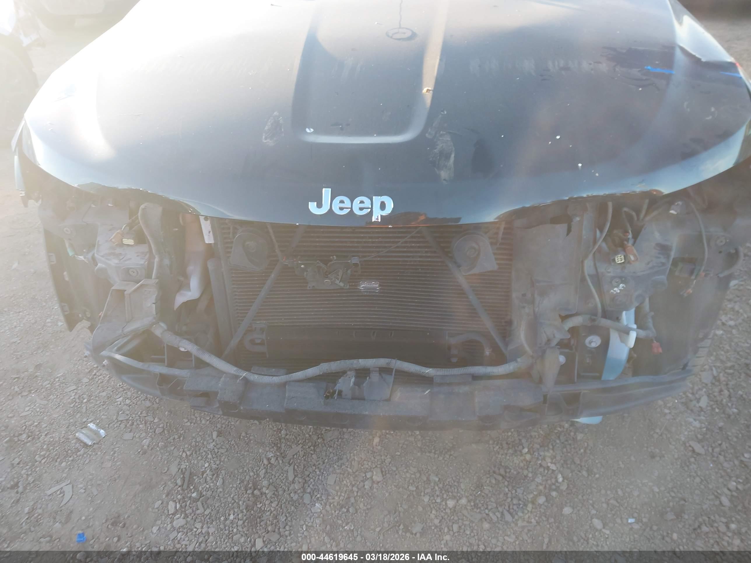 JEEP GRAND image 6