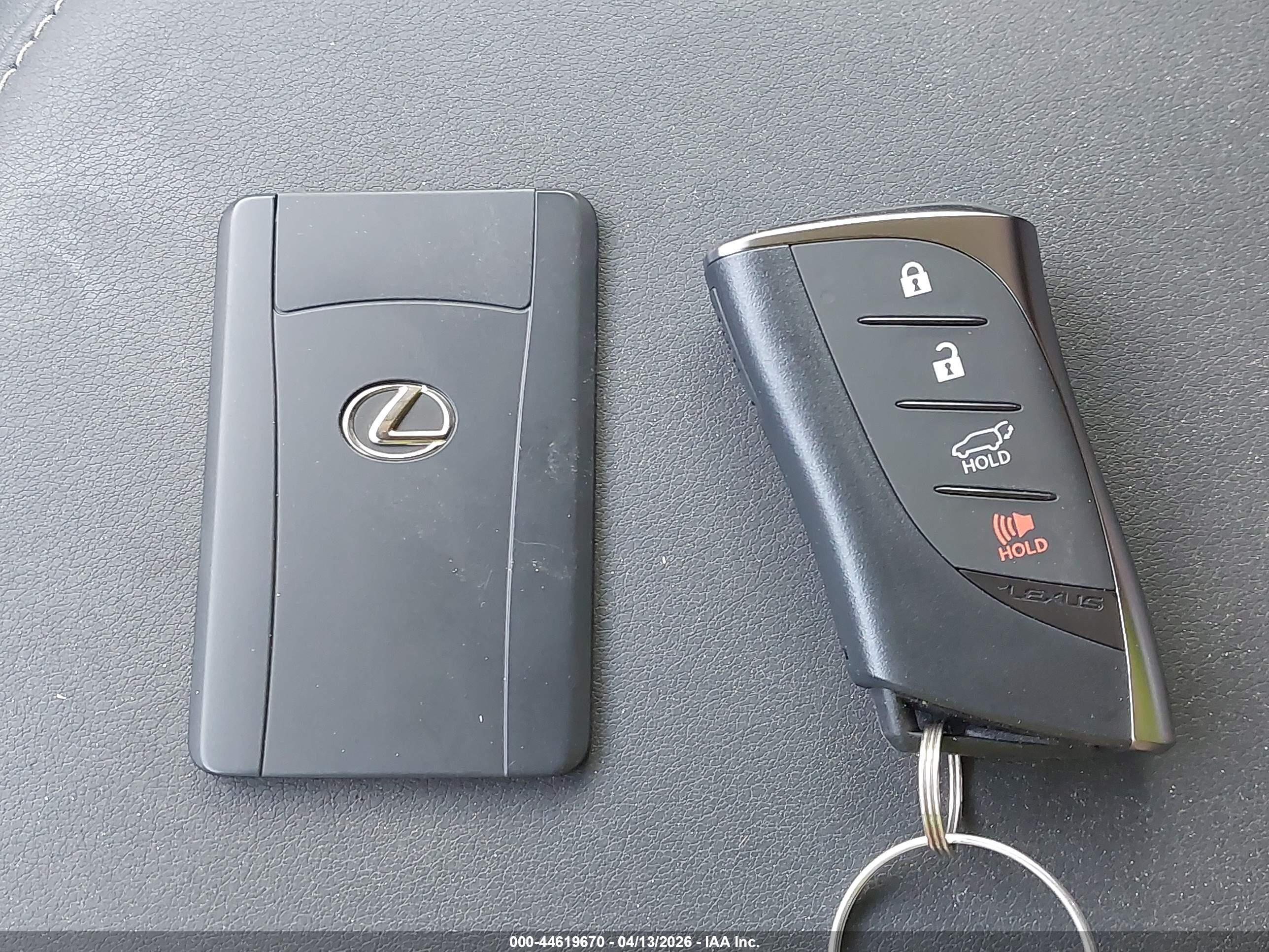 LEXUS NX image 11