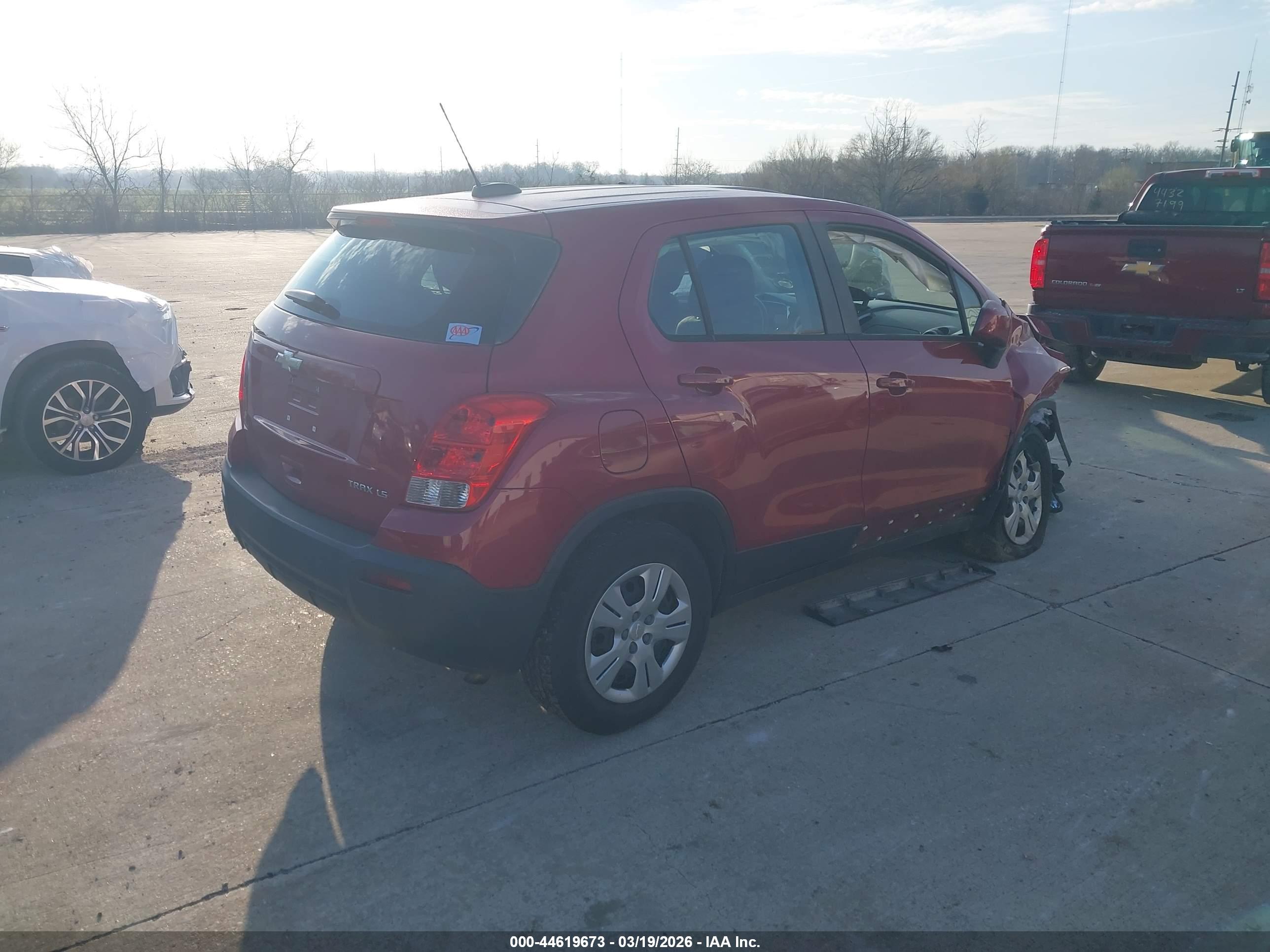 CHEVROLET TRAX image 4
