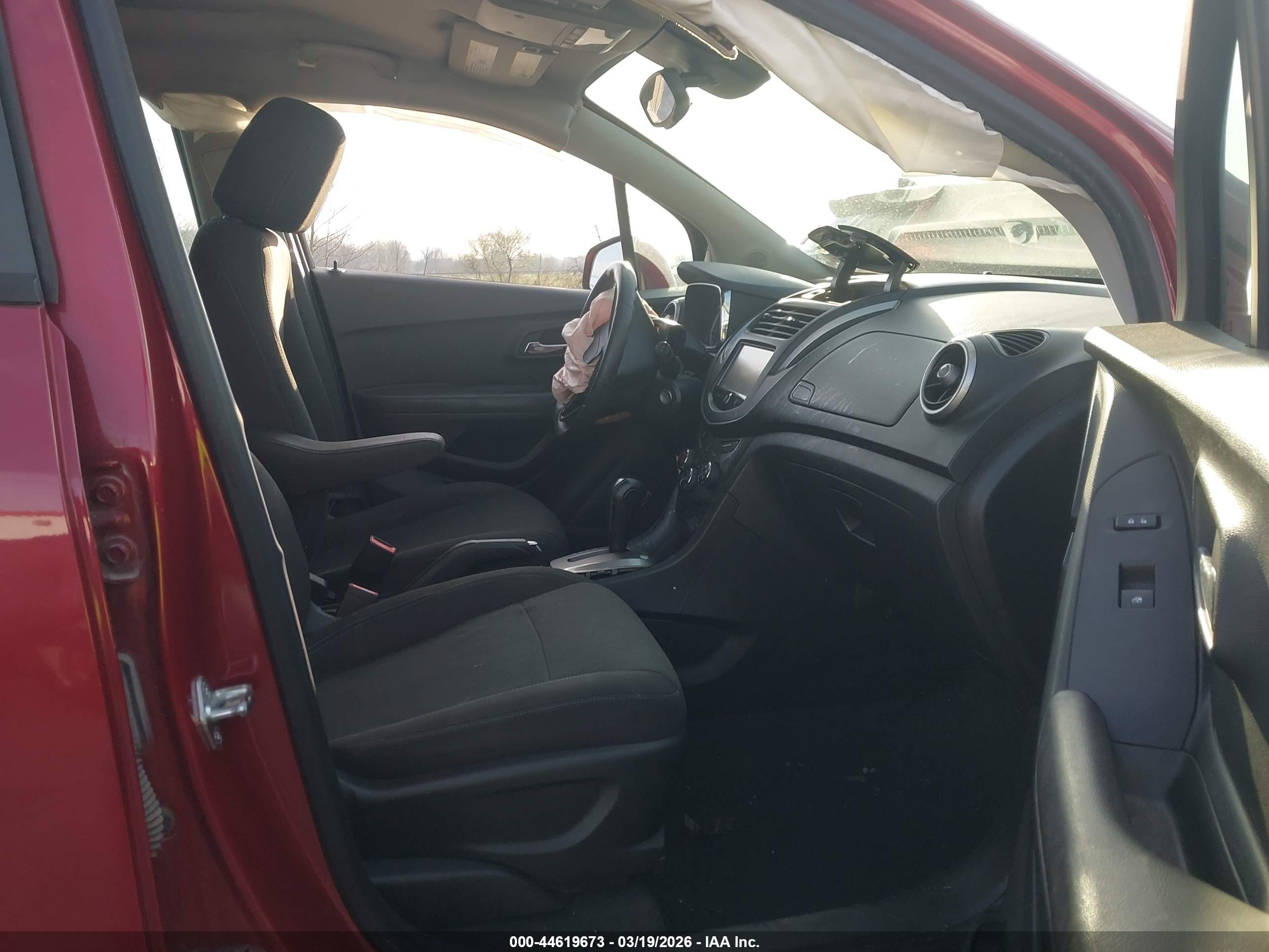 CHEVROLET TRAX image 5
