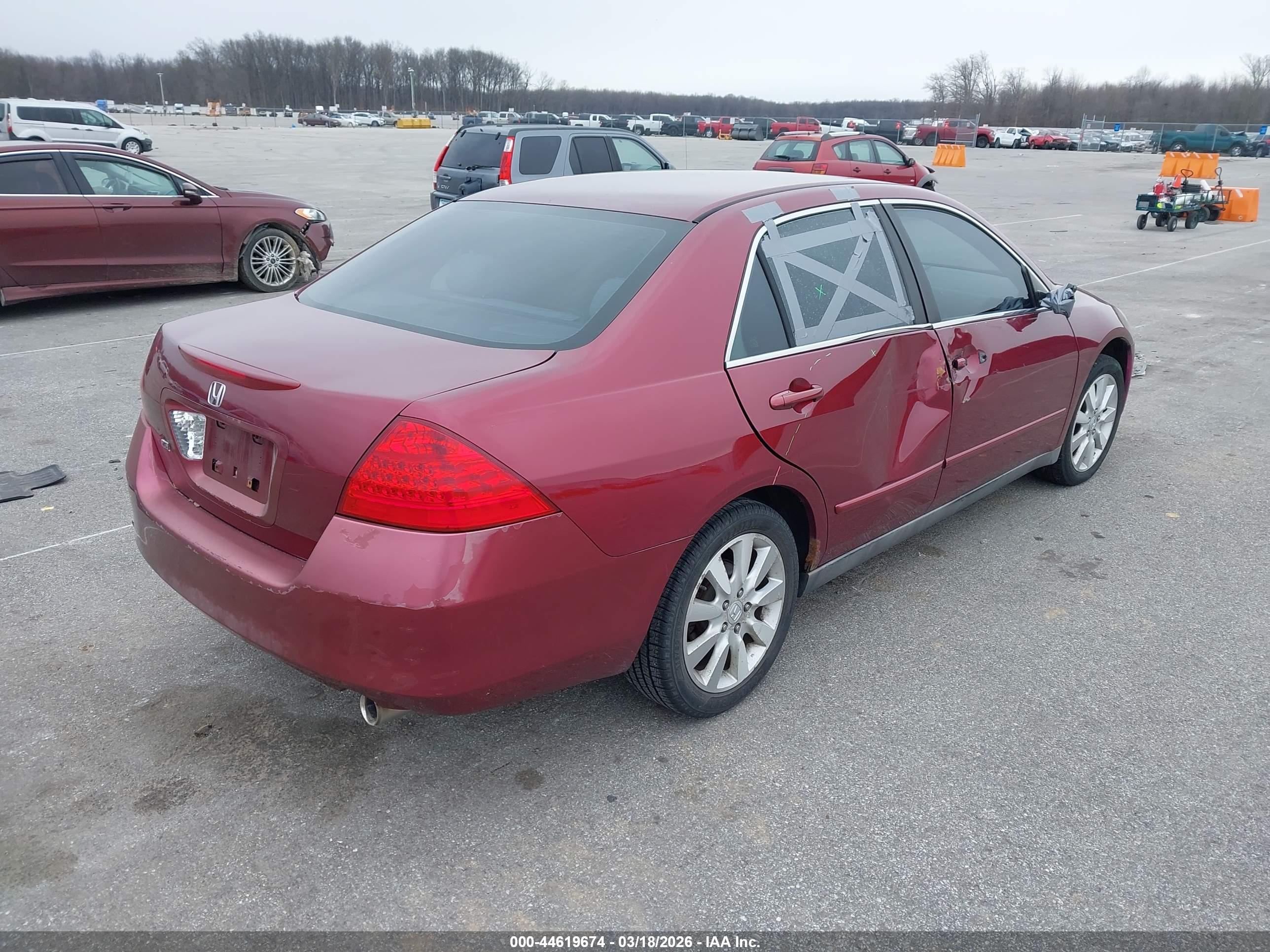 HONDA ACCORD image 4