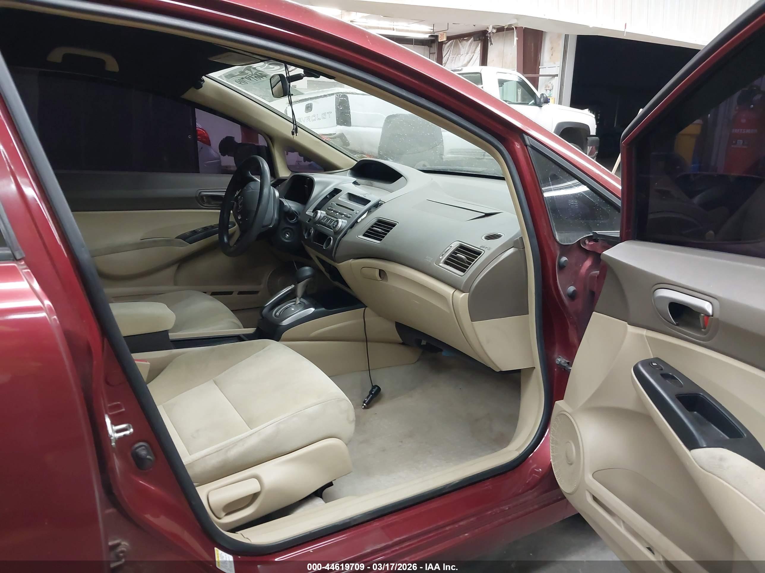 HONDA CIVIC image 5