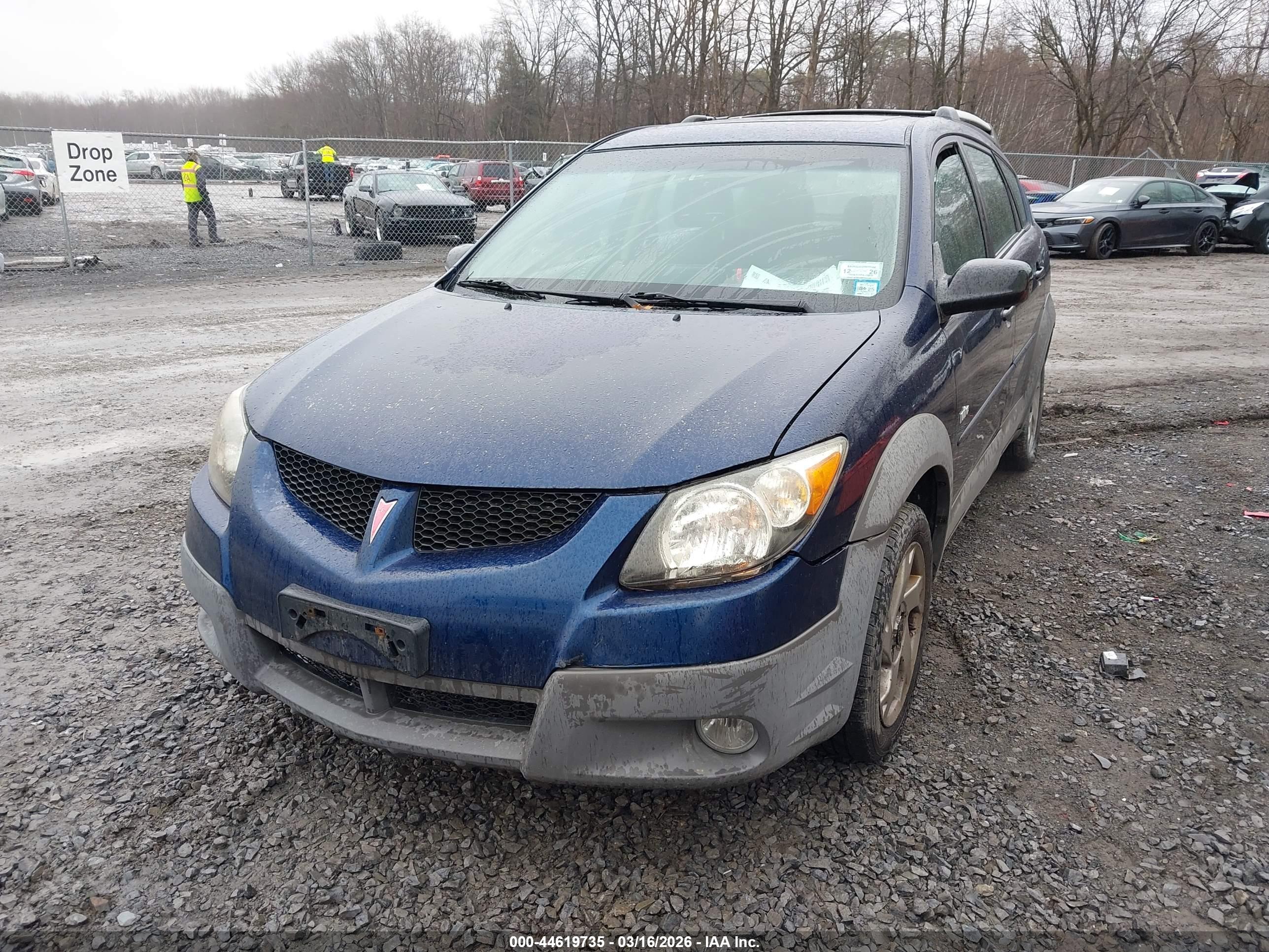 PONTIAC VIBE image 6