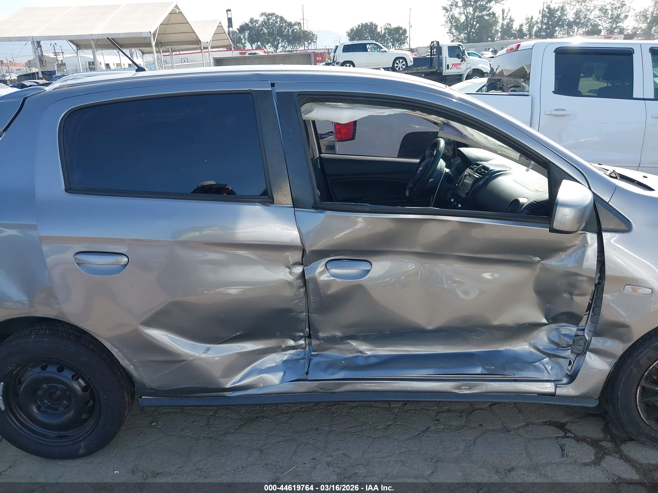 MITSUBISHI MIRAGE image 6