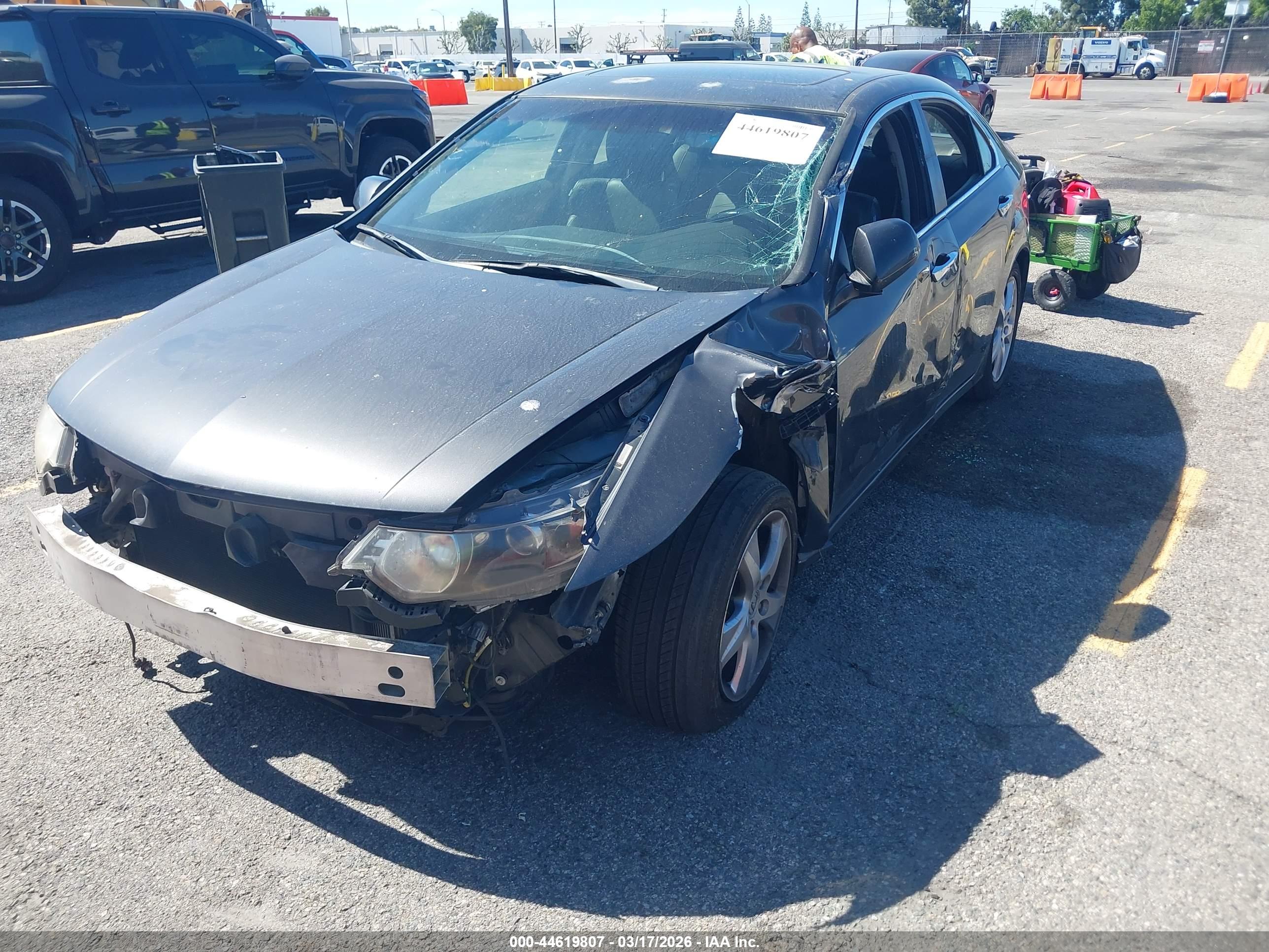 ACURA TSX image 2