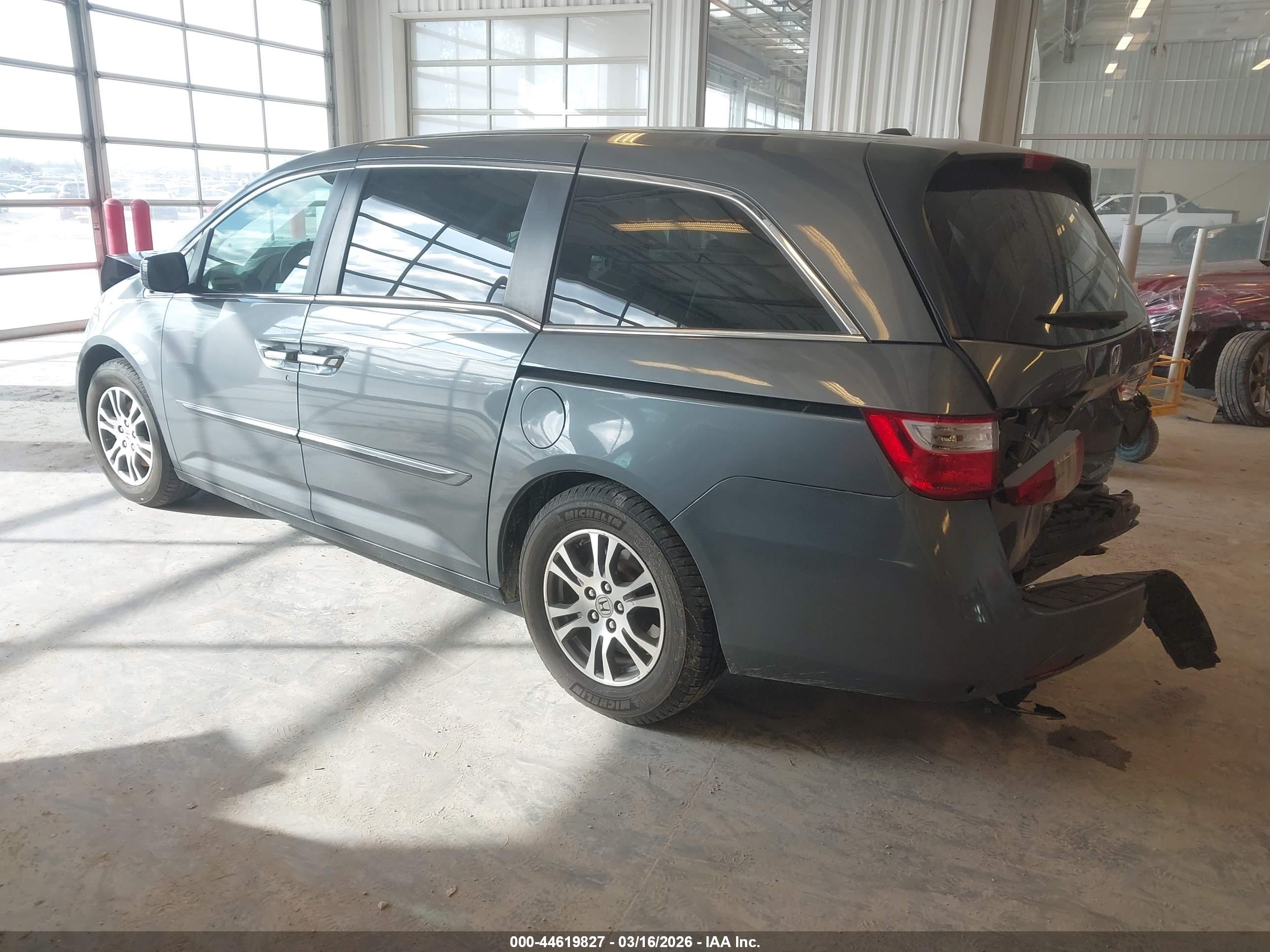 HONDA ODYSSEY image 3