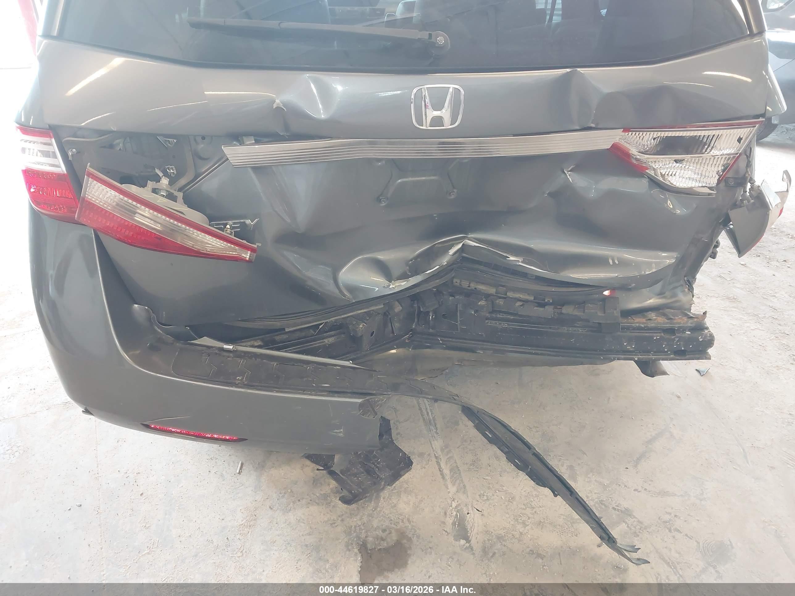 HONDA ODYSSEY image 6
