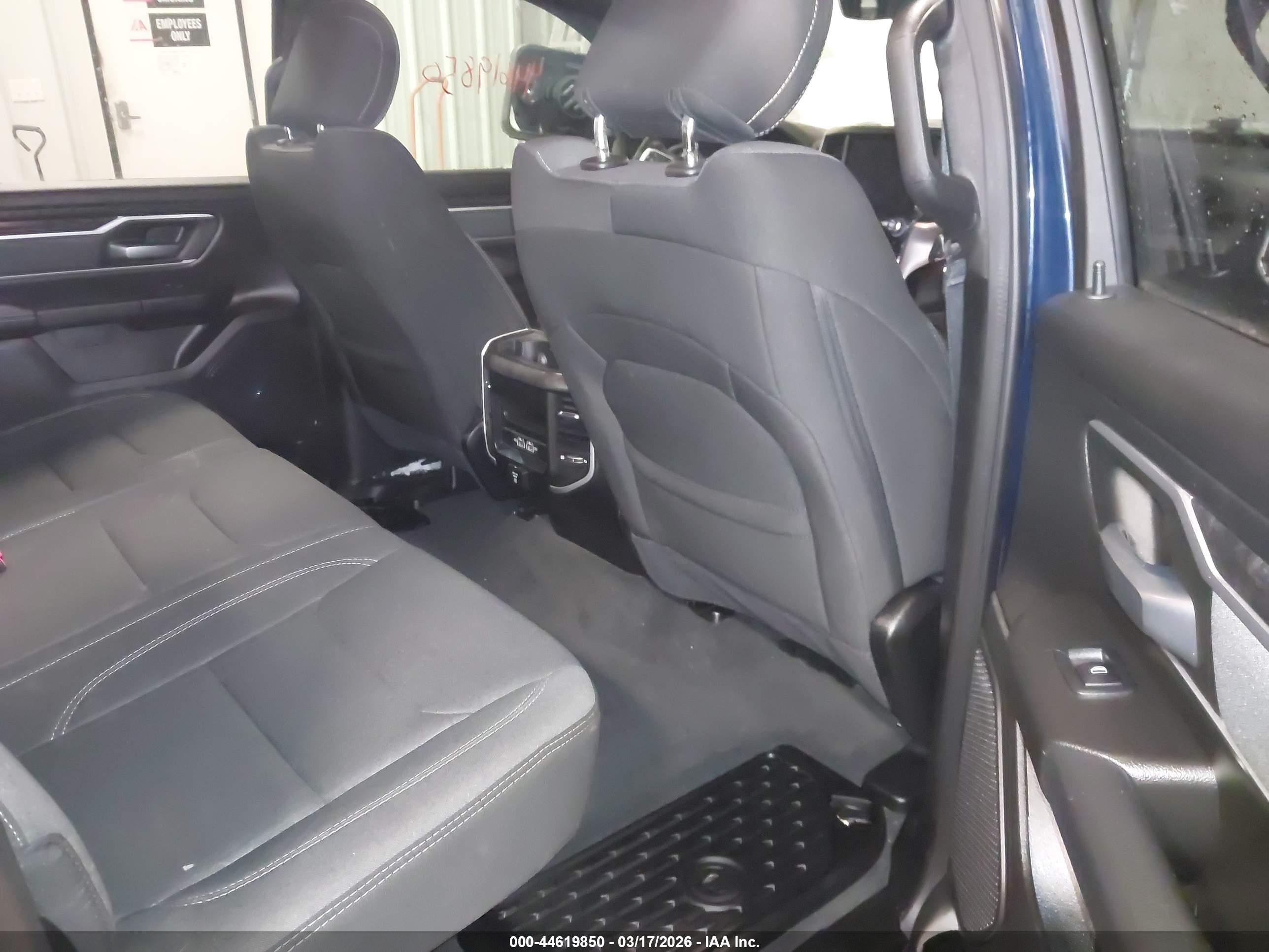 RAM 1500 image 8
