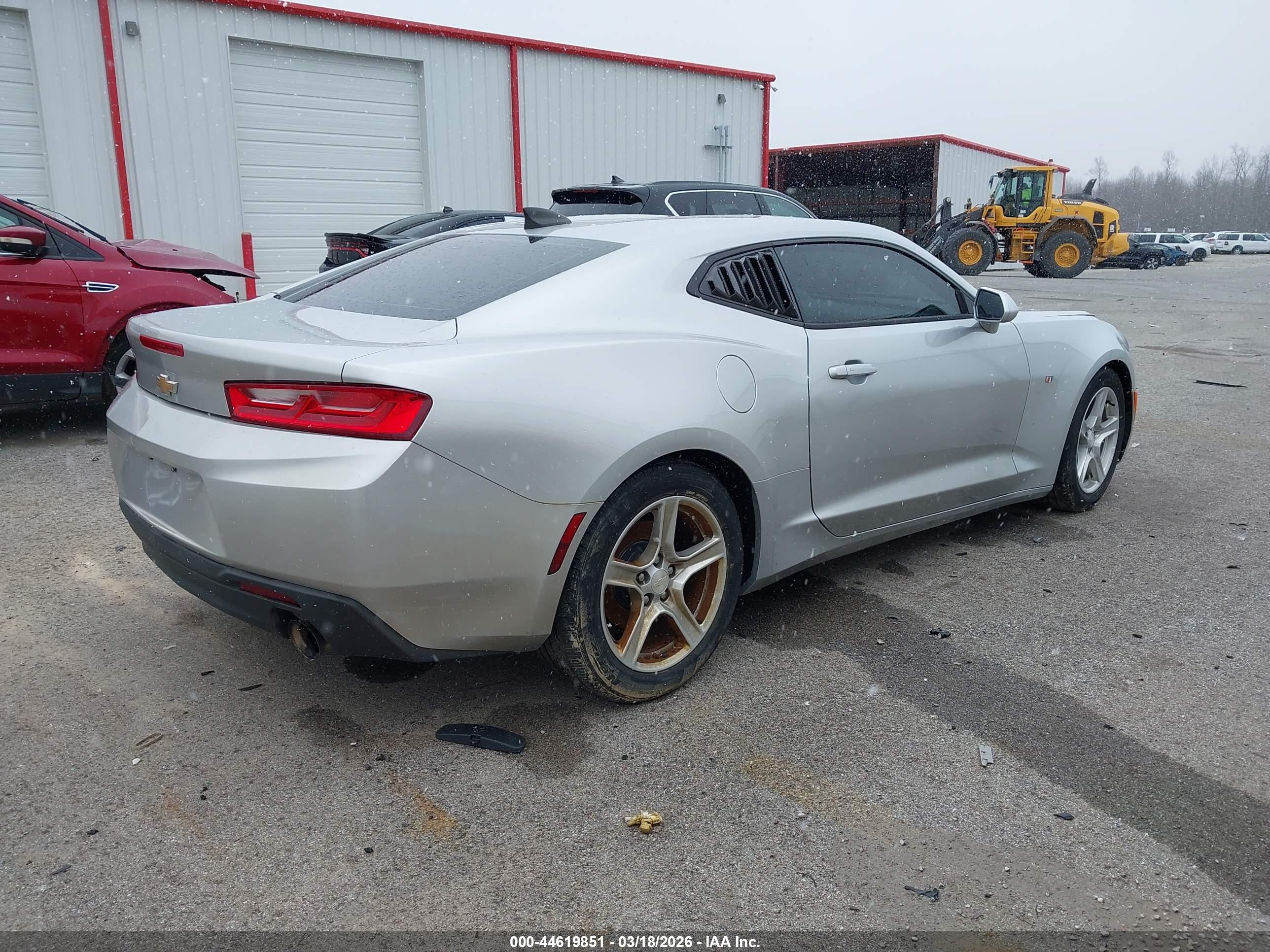 CHEVROLET CAMARO image 4