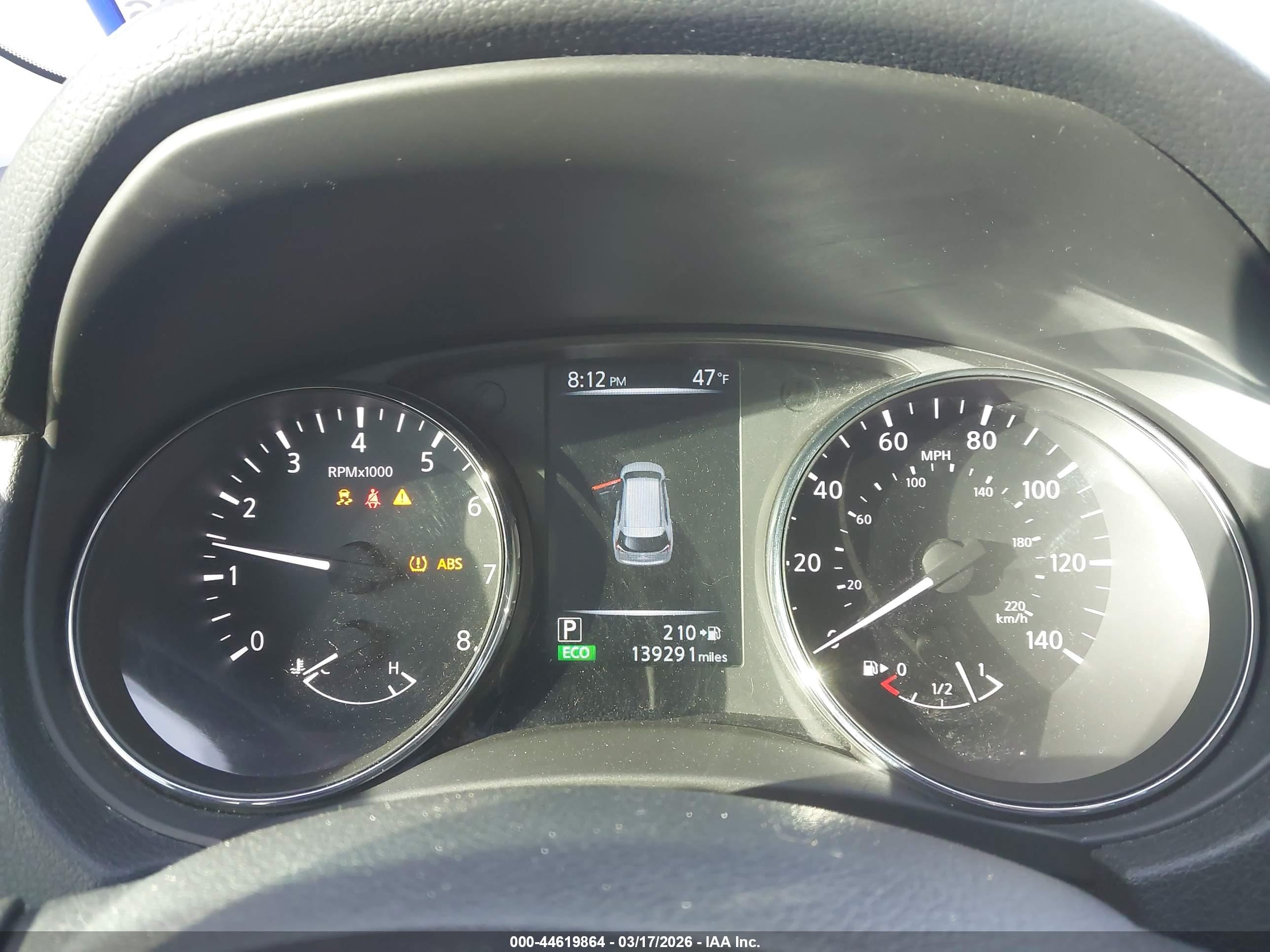 NISSAN ROGUE image 7