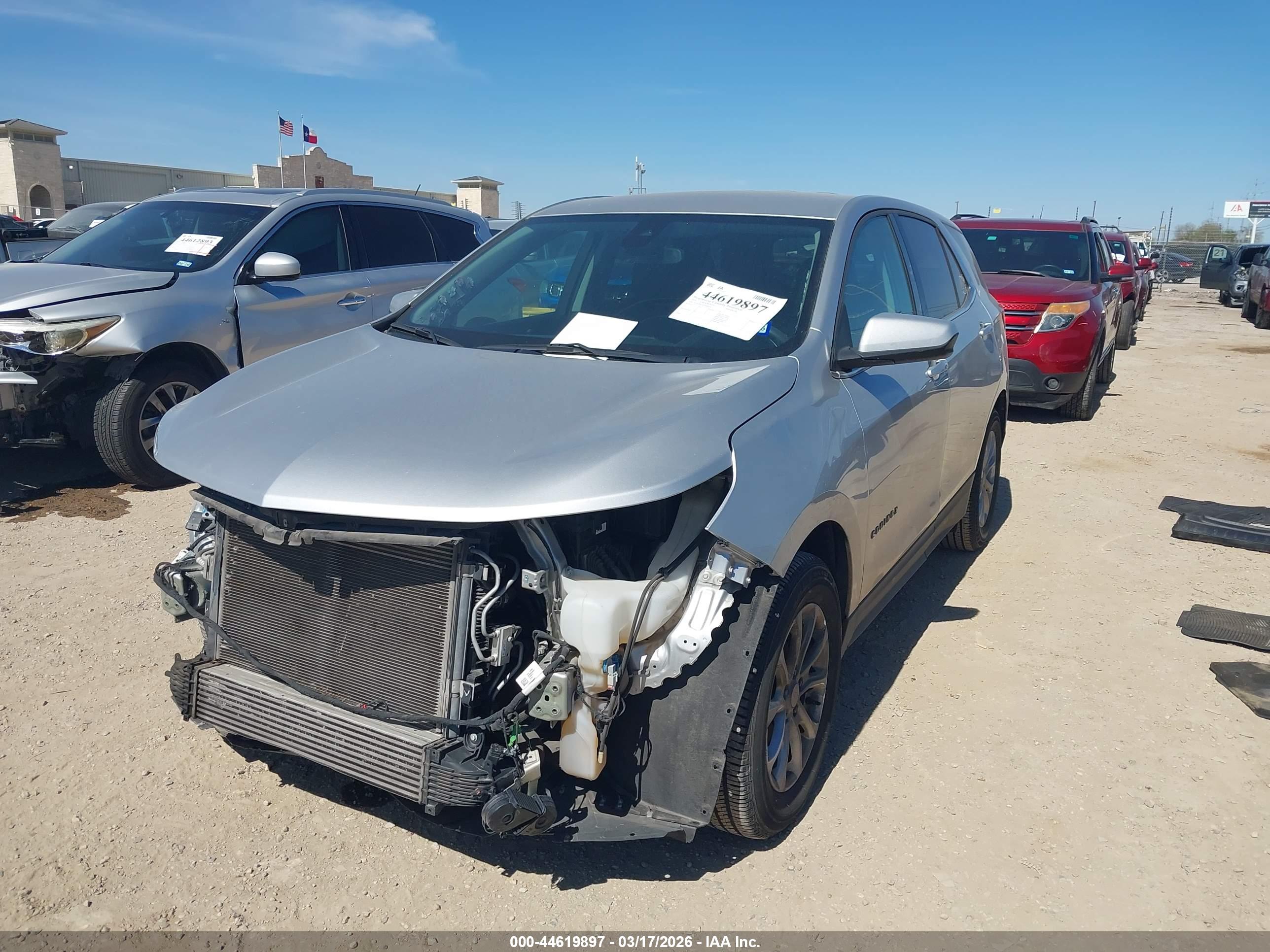 CHEVROLET EQUINOX image 2