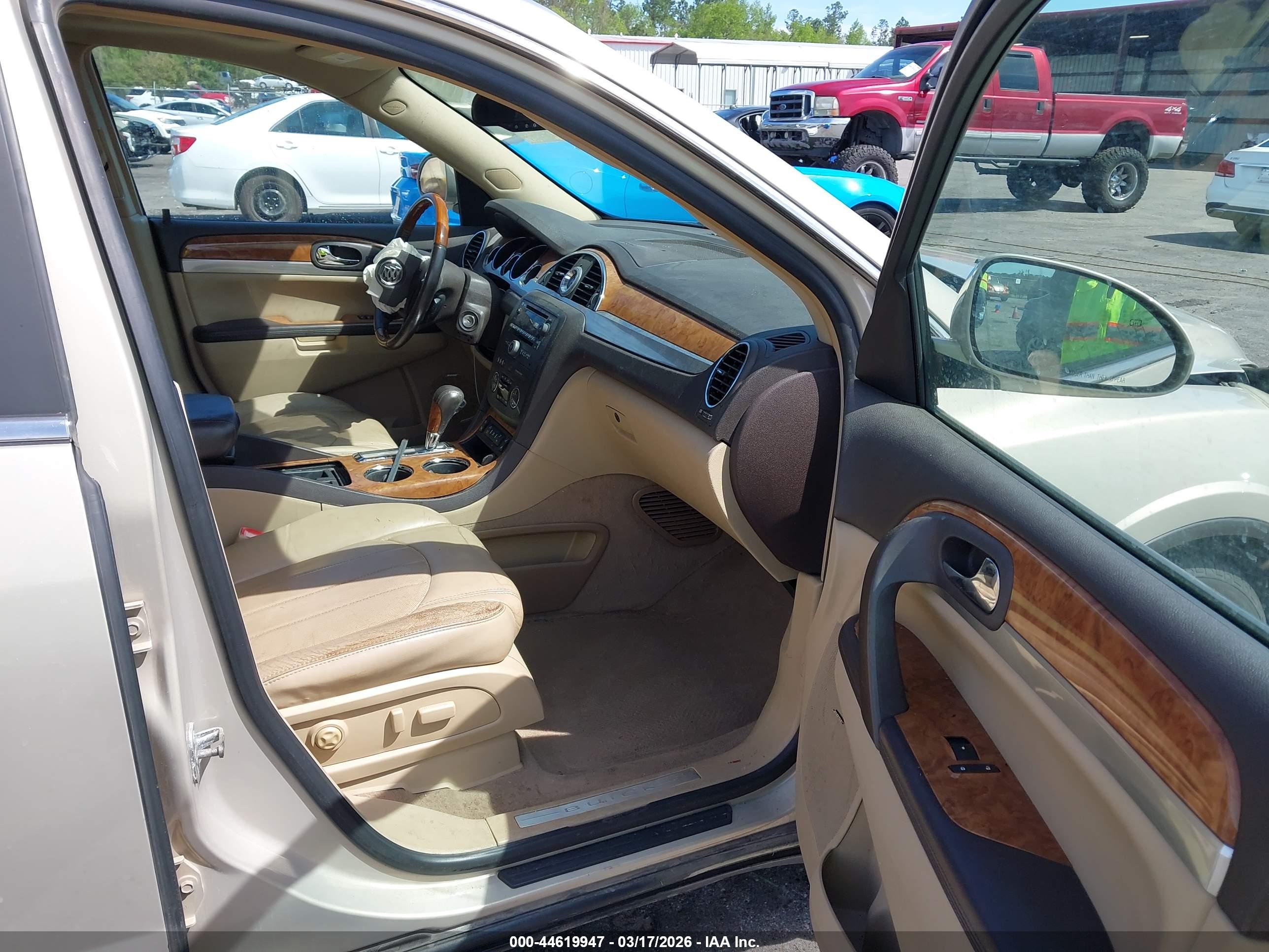 BUICK ENCLAVE image 5