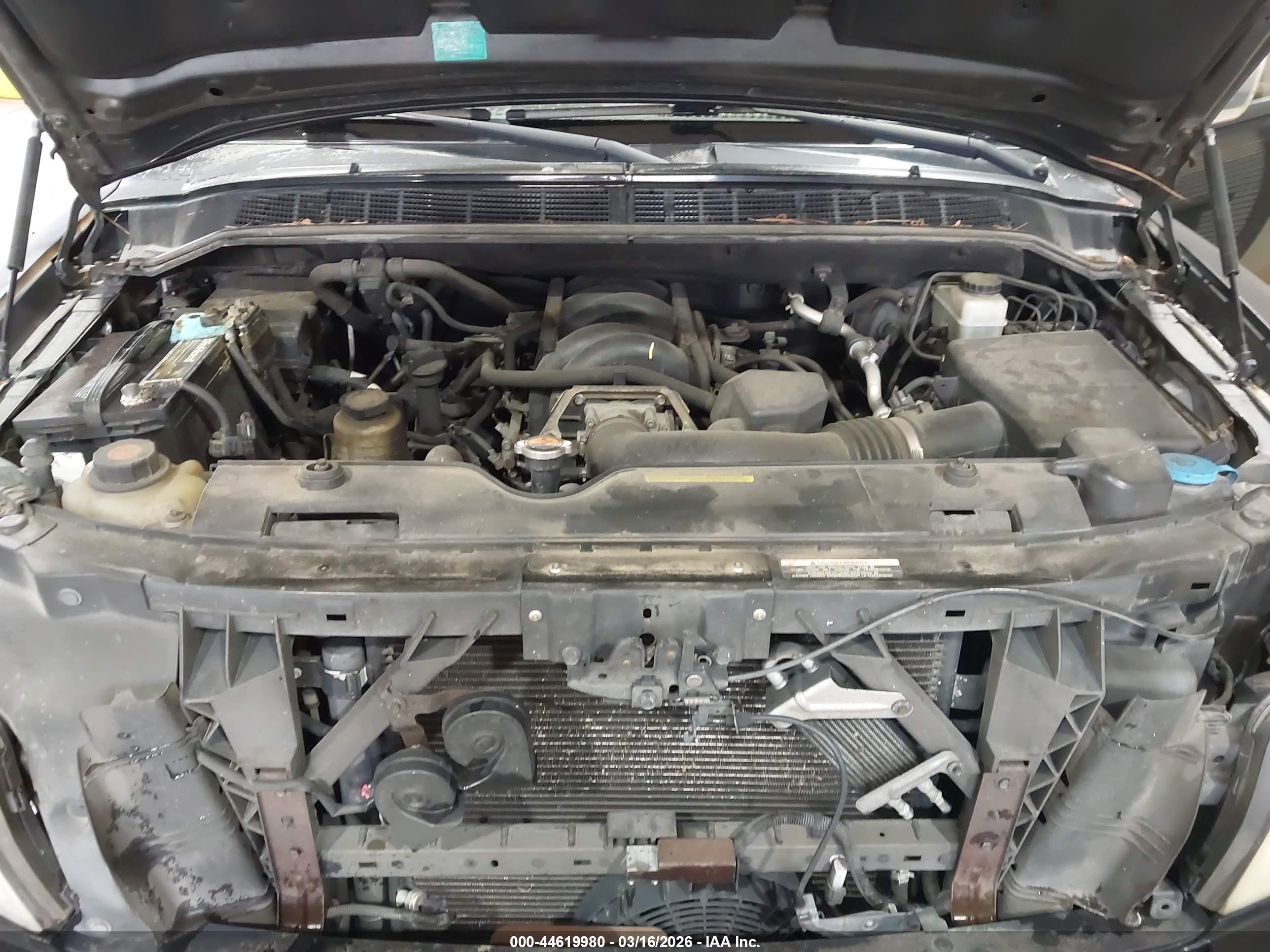 INFINITI QX56 image 10