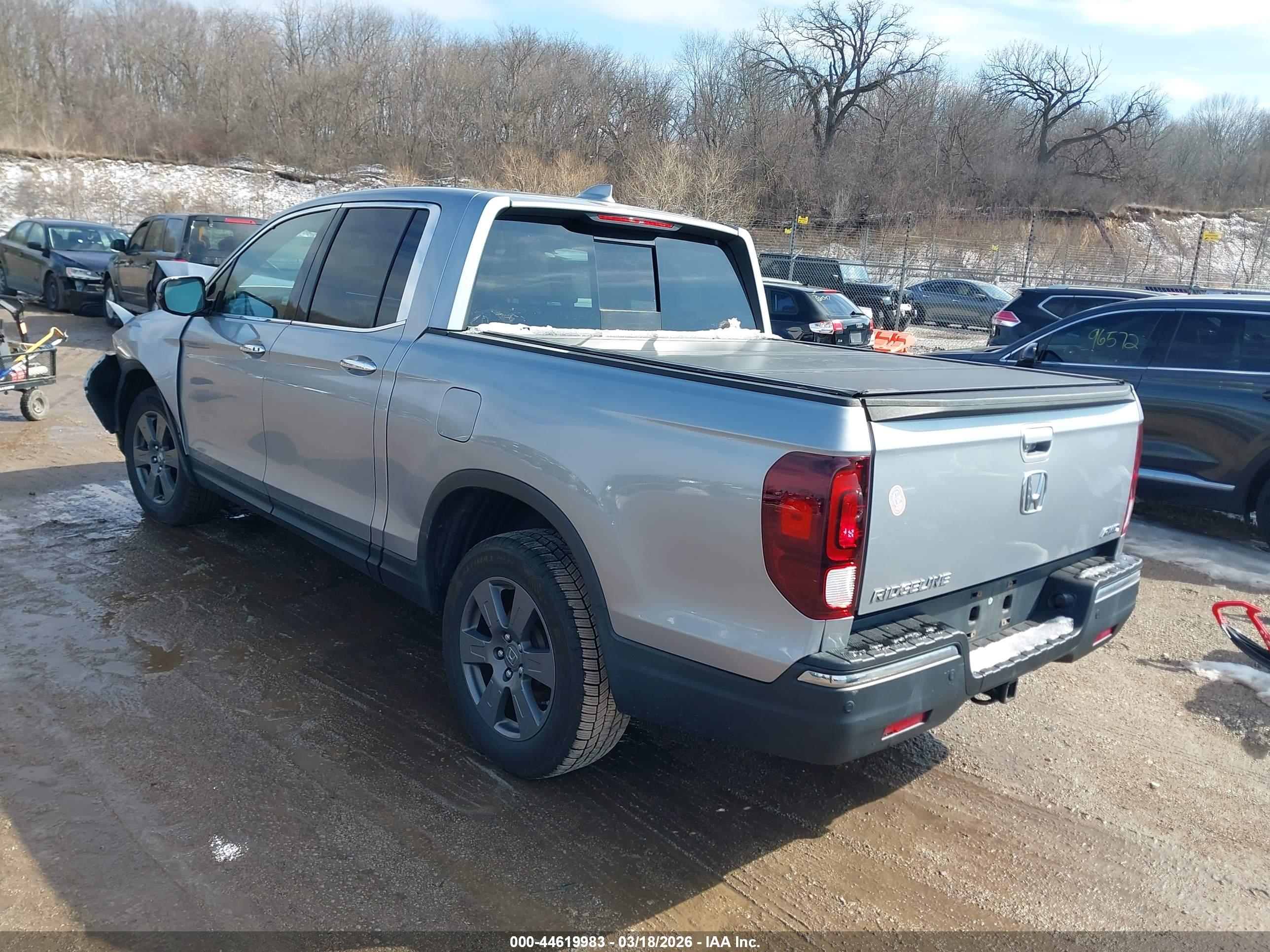 HONDA RIDGELINE image 3