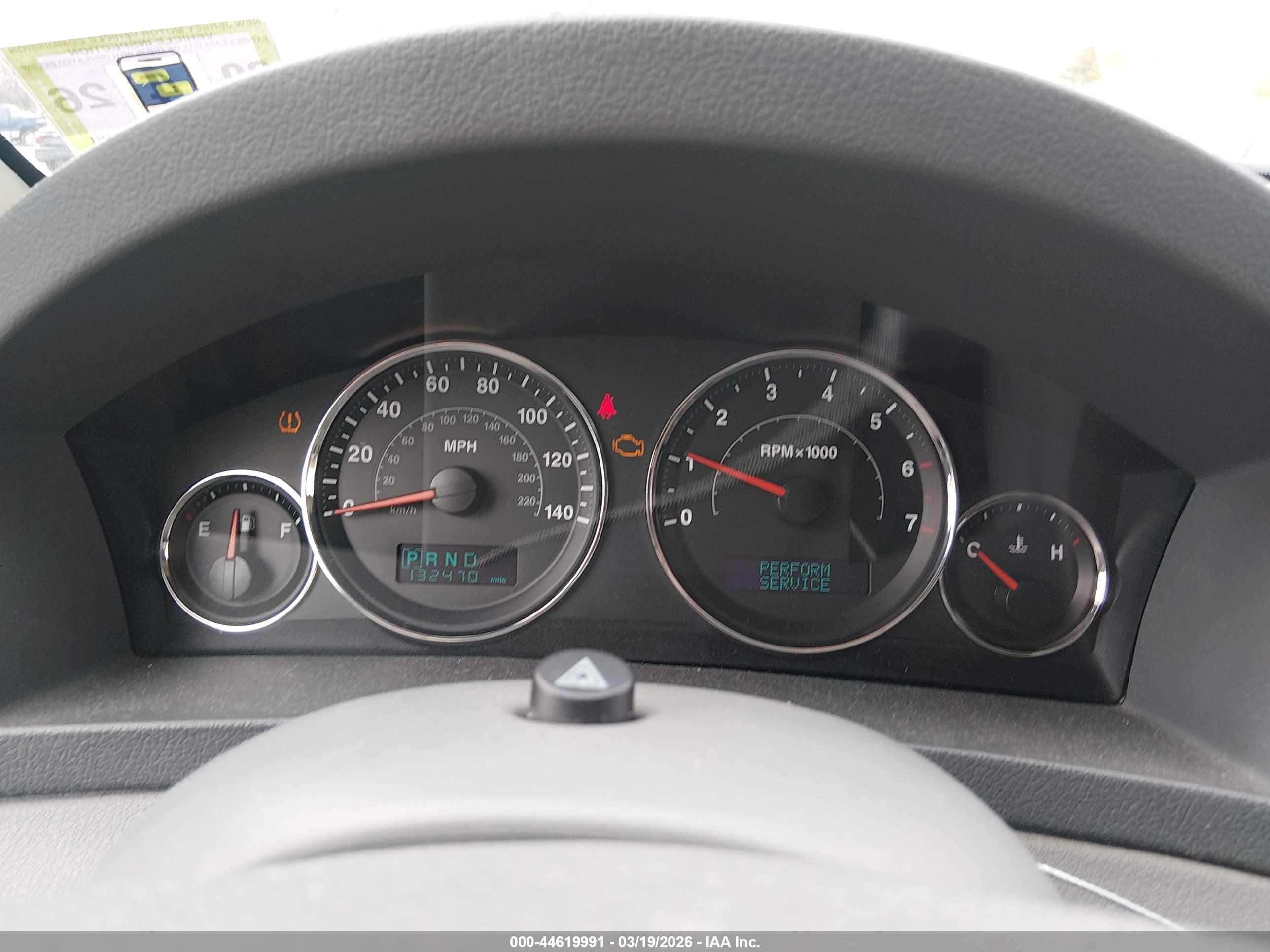 JEEP GRAND image 7