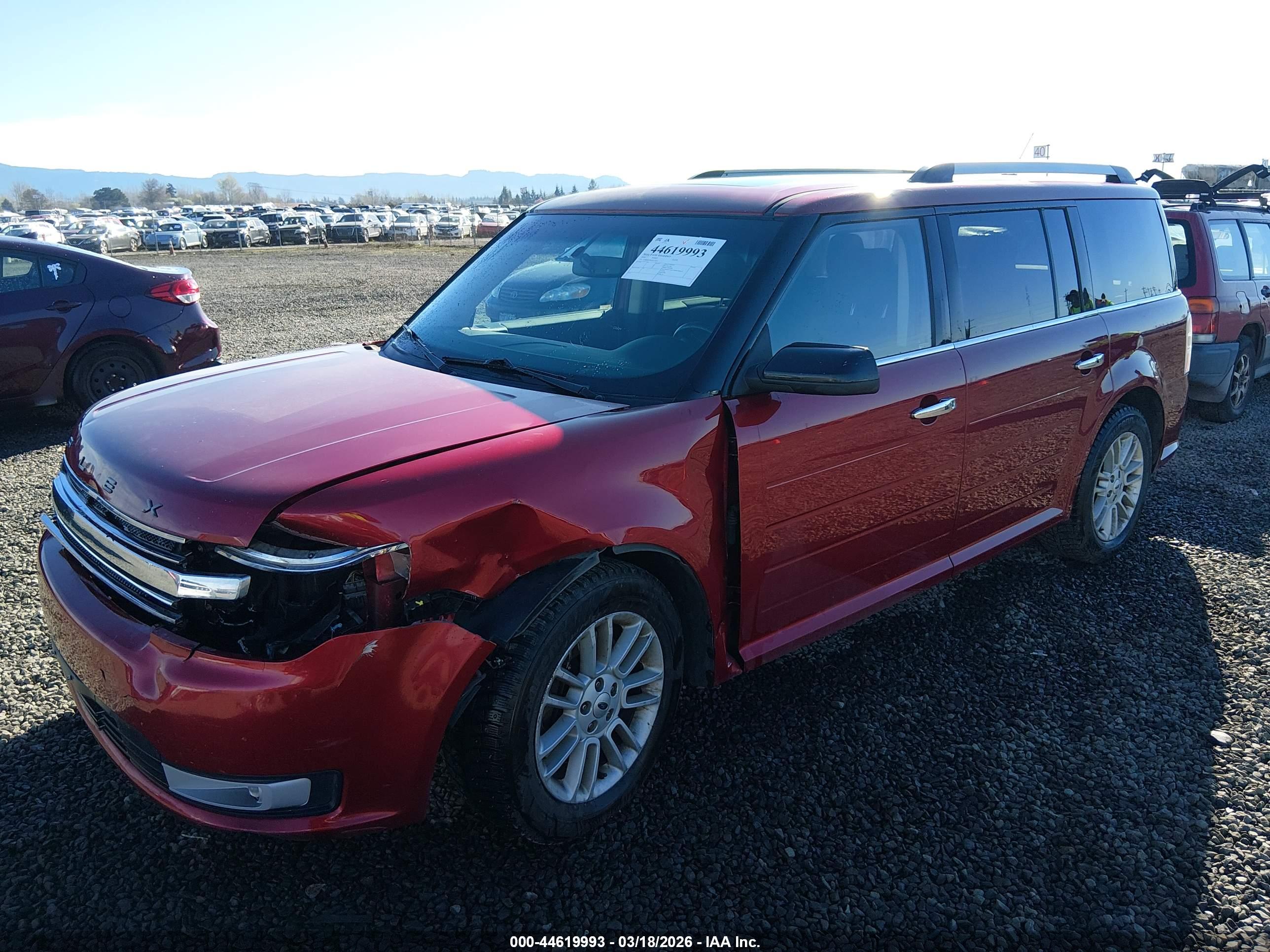 FORD FLEX image 2