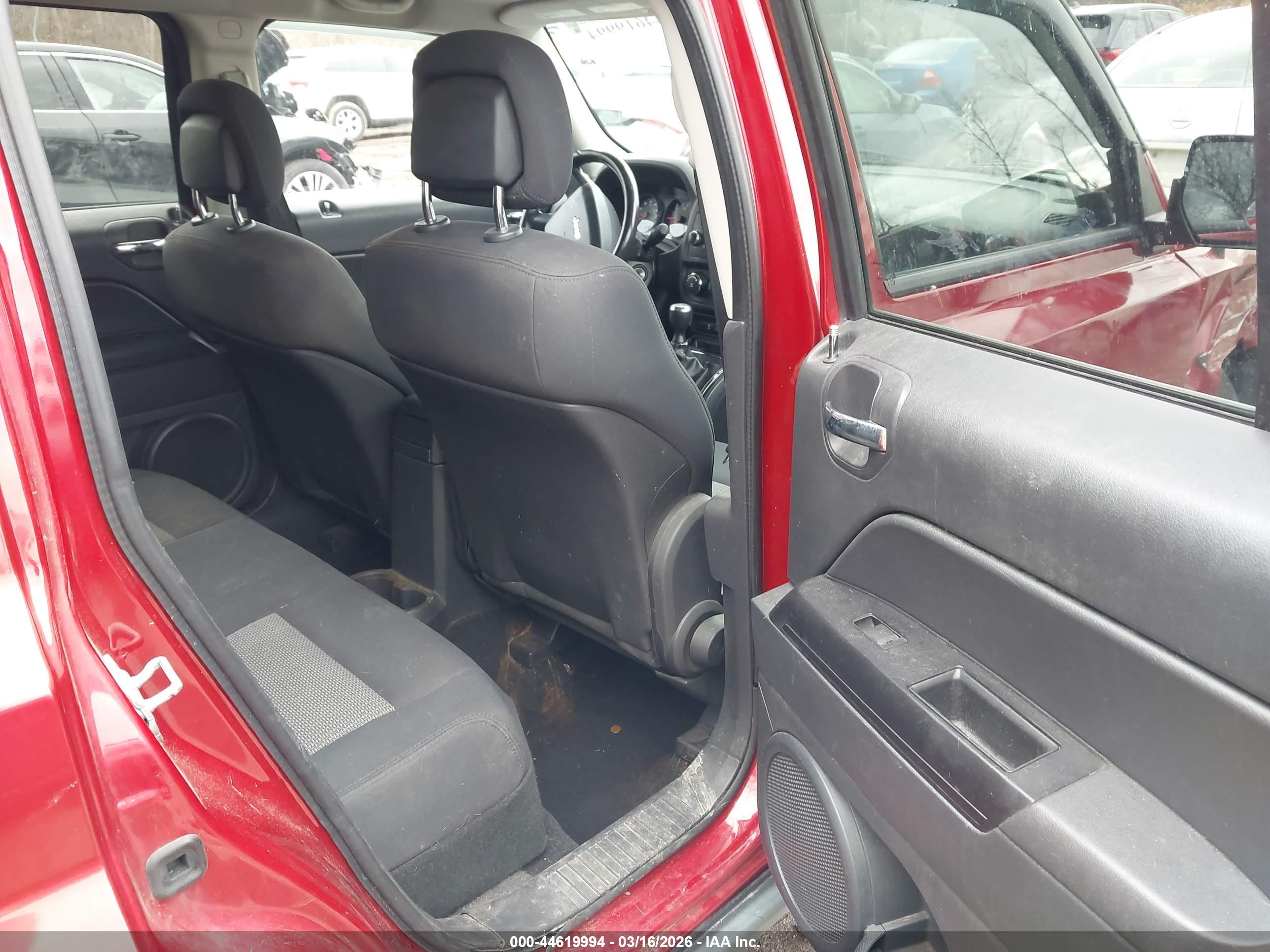JEEP PATRIOT image 8