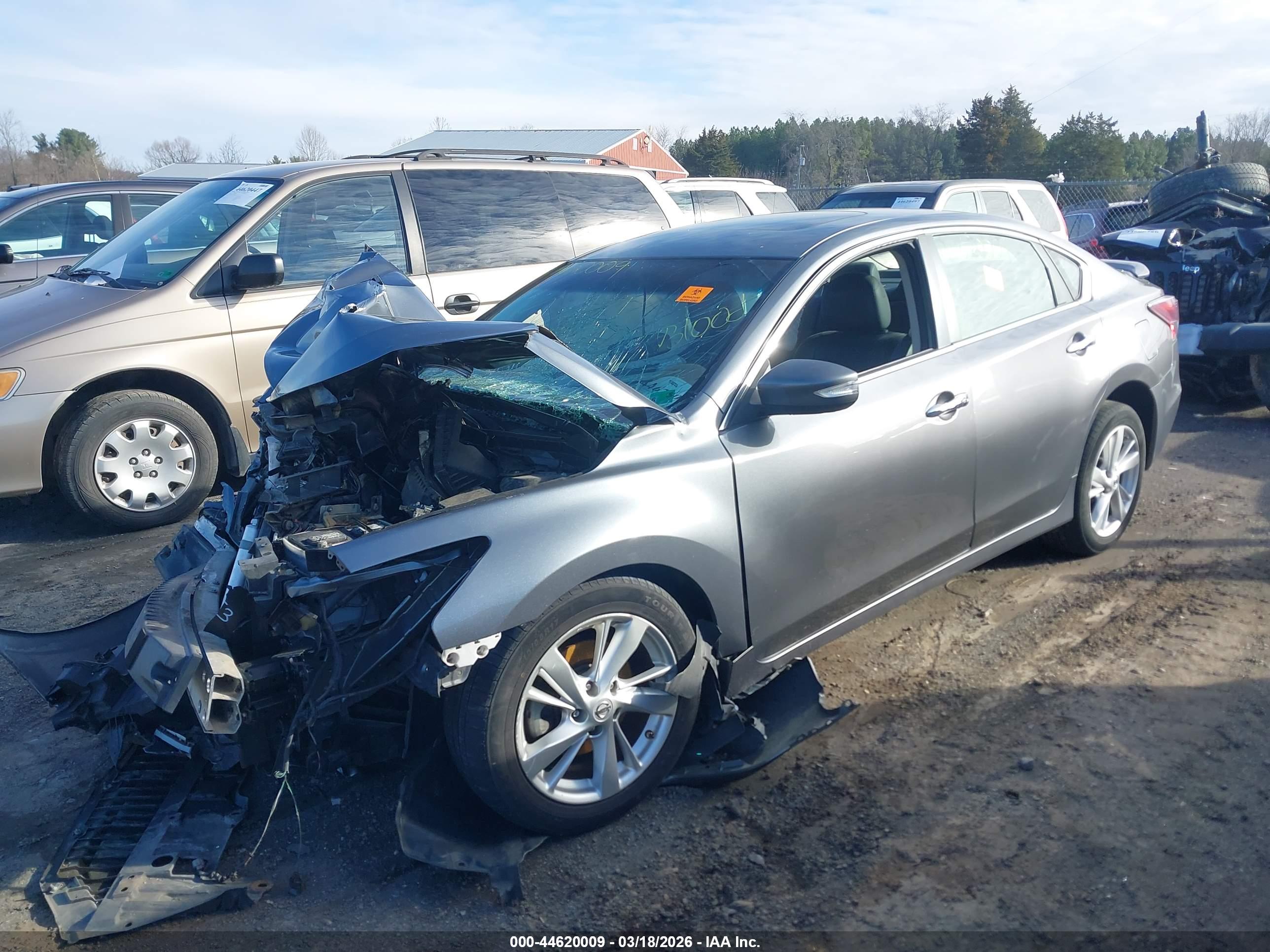 NISSAN ALTIMA image 2